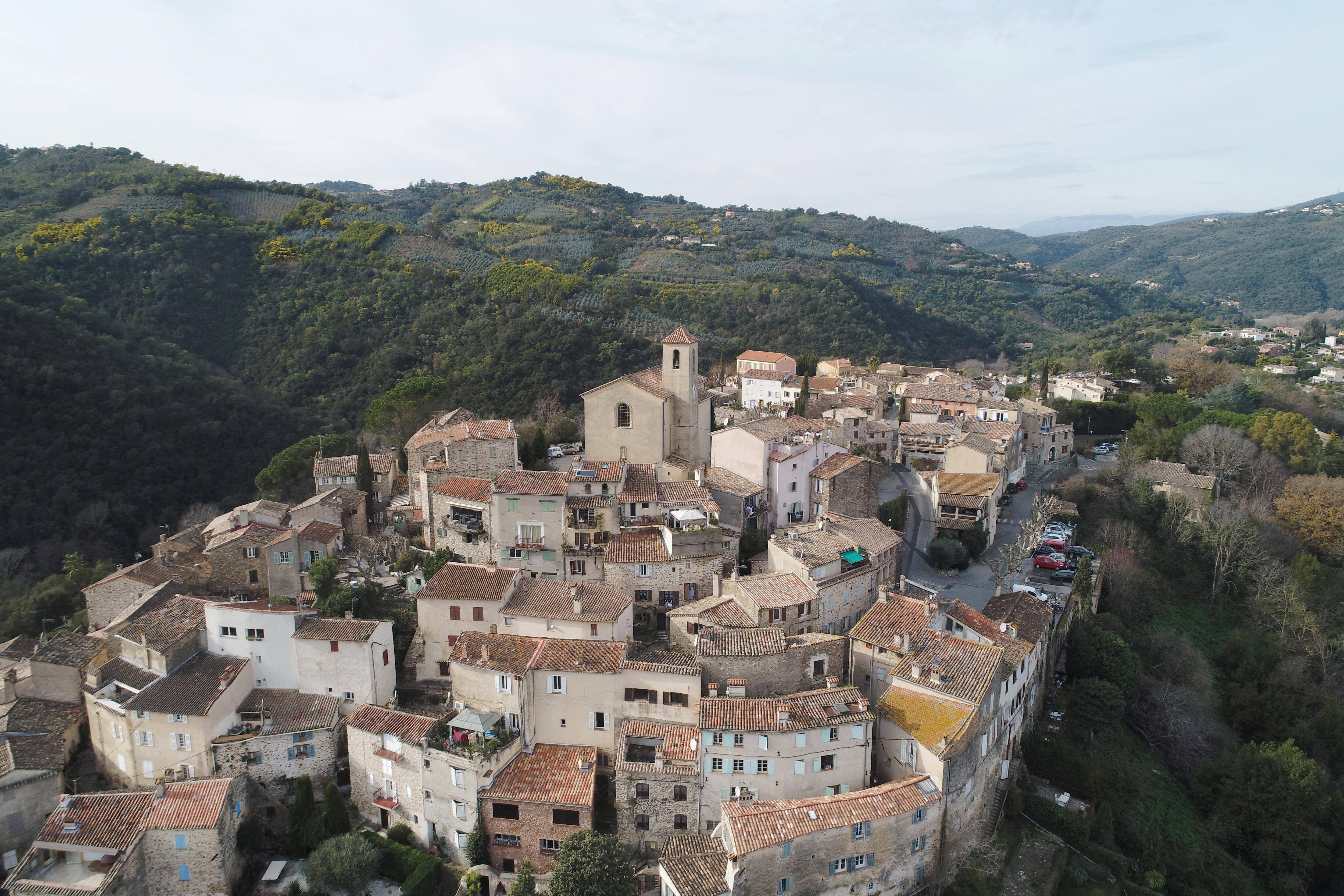 Un QR code, pour découvrir le village d'Auribeau-sur-Siagne autrement