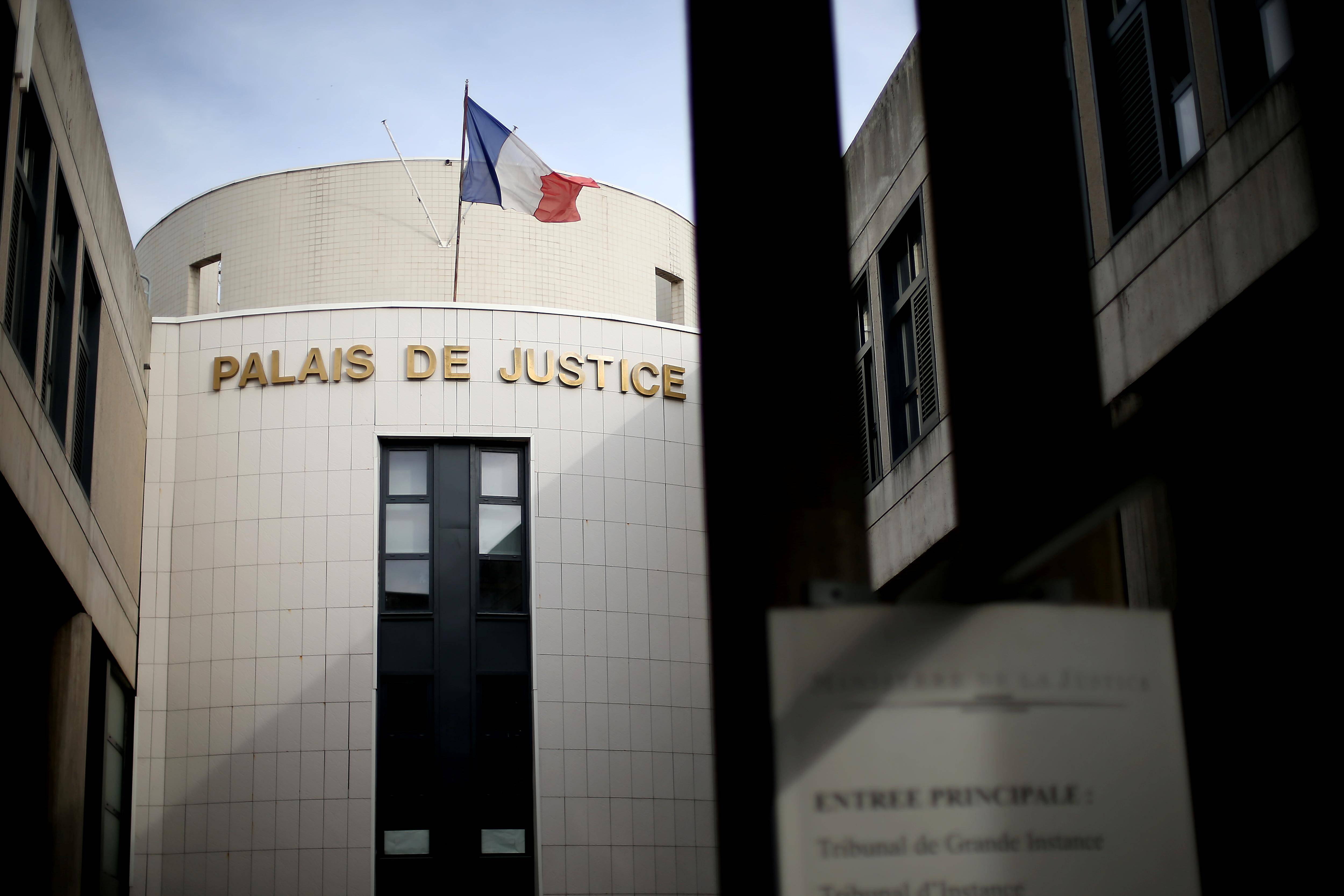 Un jeune homme âgé de 17 ans condamné pour proxénétisme aggravé dans le Var