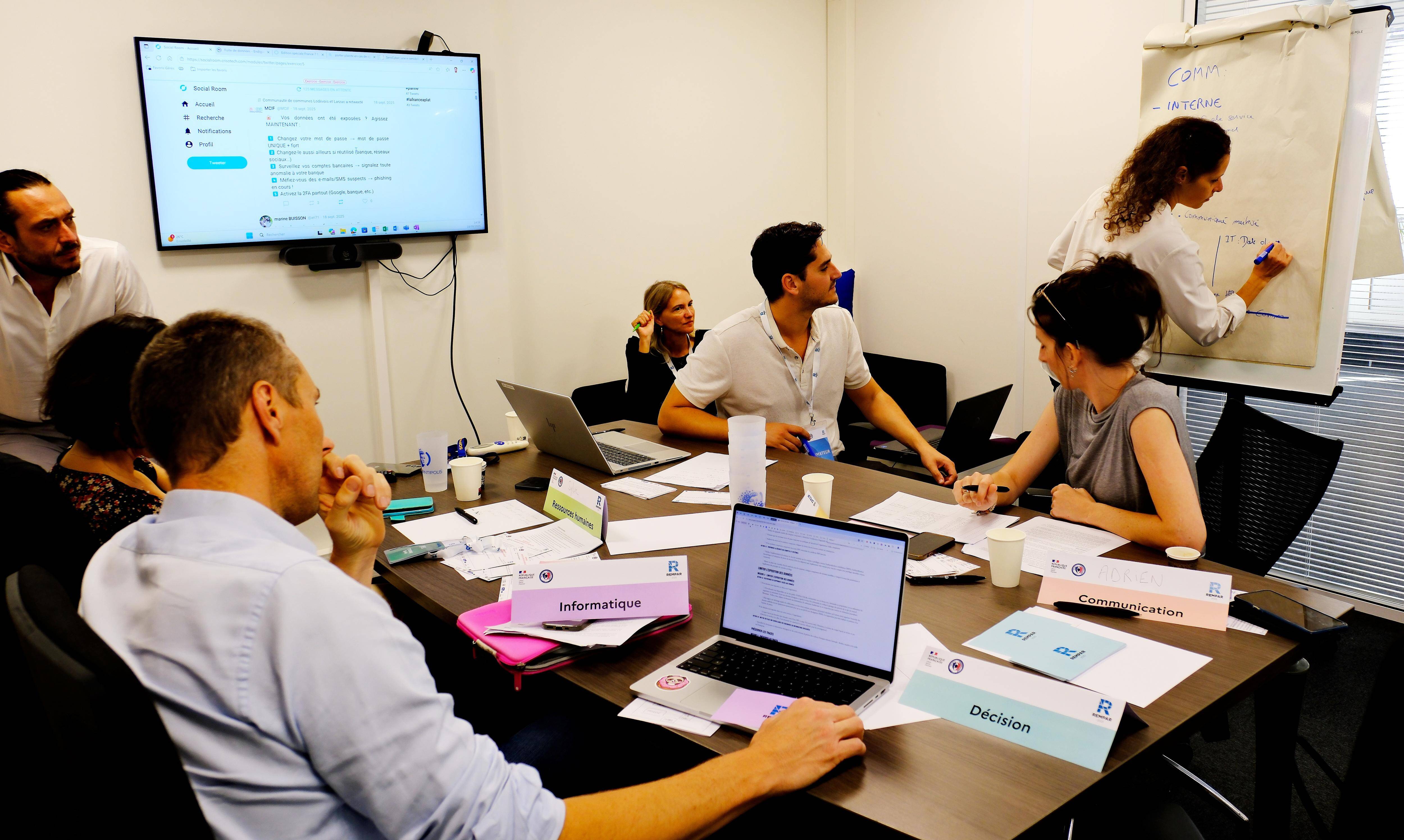 "C'est très prenant, presque stressant": une cyberattaque XXL simulée à Sophia Antipolis pour mieux anticiper les risques