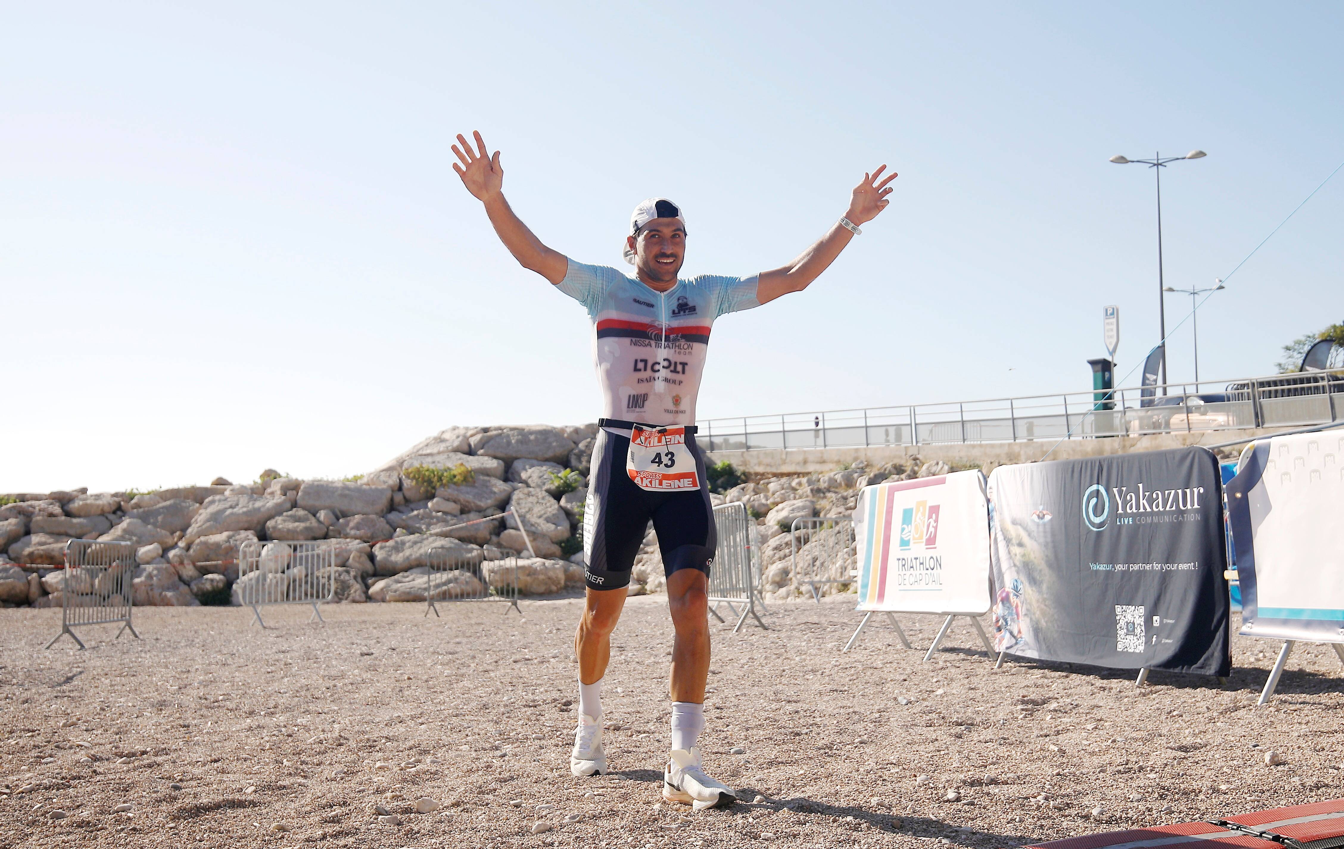 "Je venais pour faire la meilleure course possible": le Niçois Rémy Conte pulvérise le record du triathlon de Cap-d'Ail