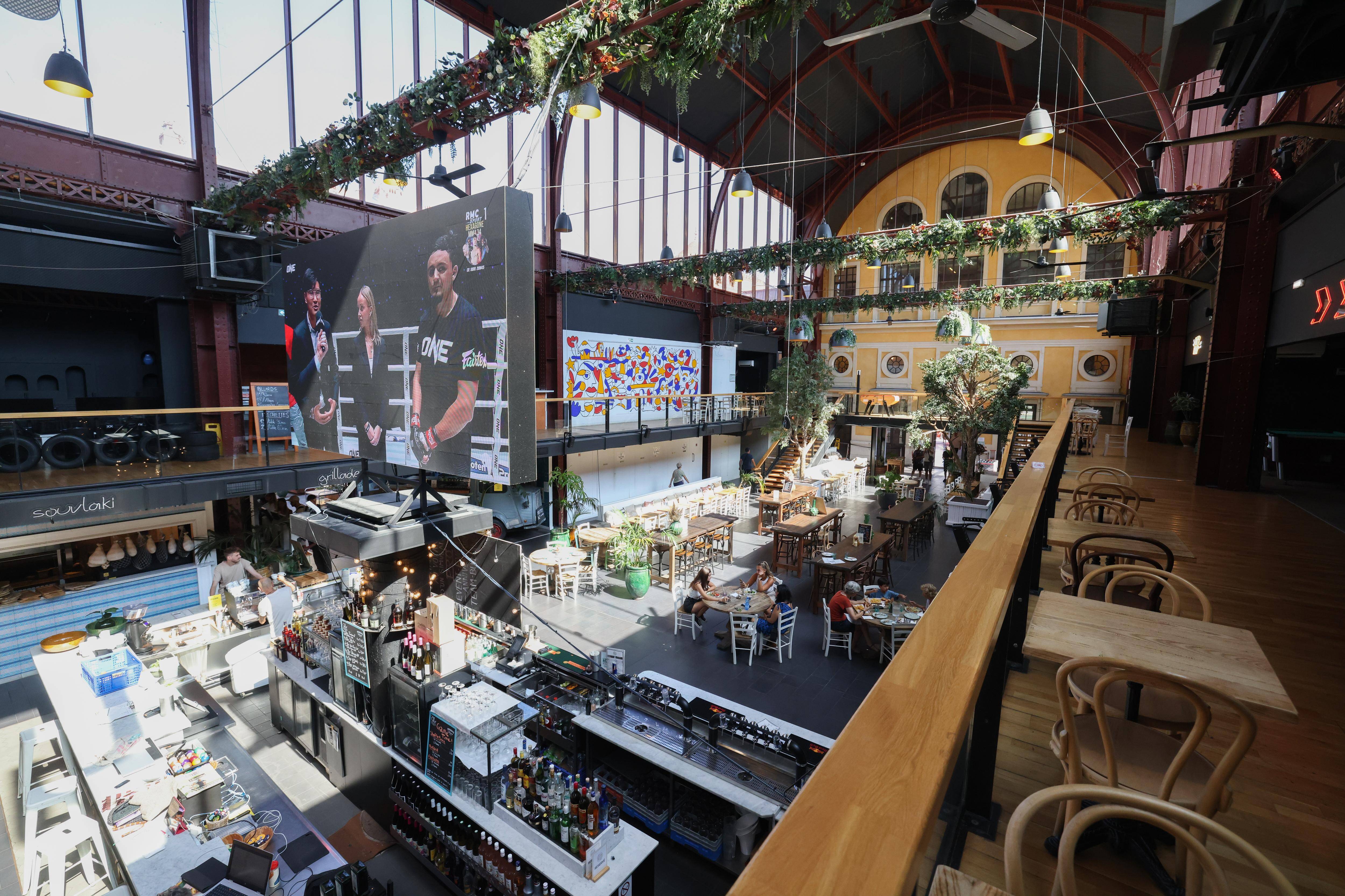"Une bonne idée mais...": la Gare du Sud transformée en centre culturel à Nice fait parler dans le quartier de la Libé