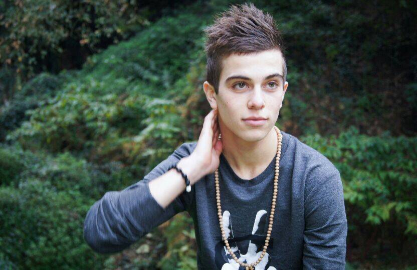 "On n'a pas pu lui dire au revoir" : la maman de Kévin Ribal lui rend hommage, sept ans après son meurtre à Cannes