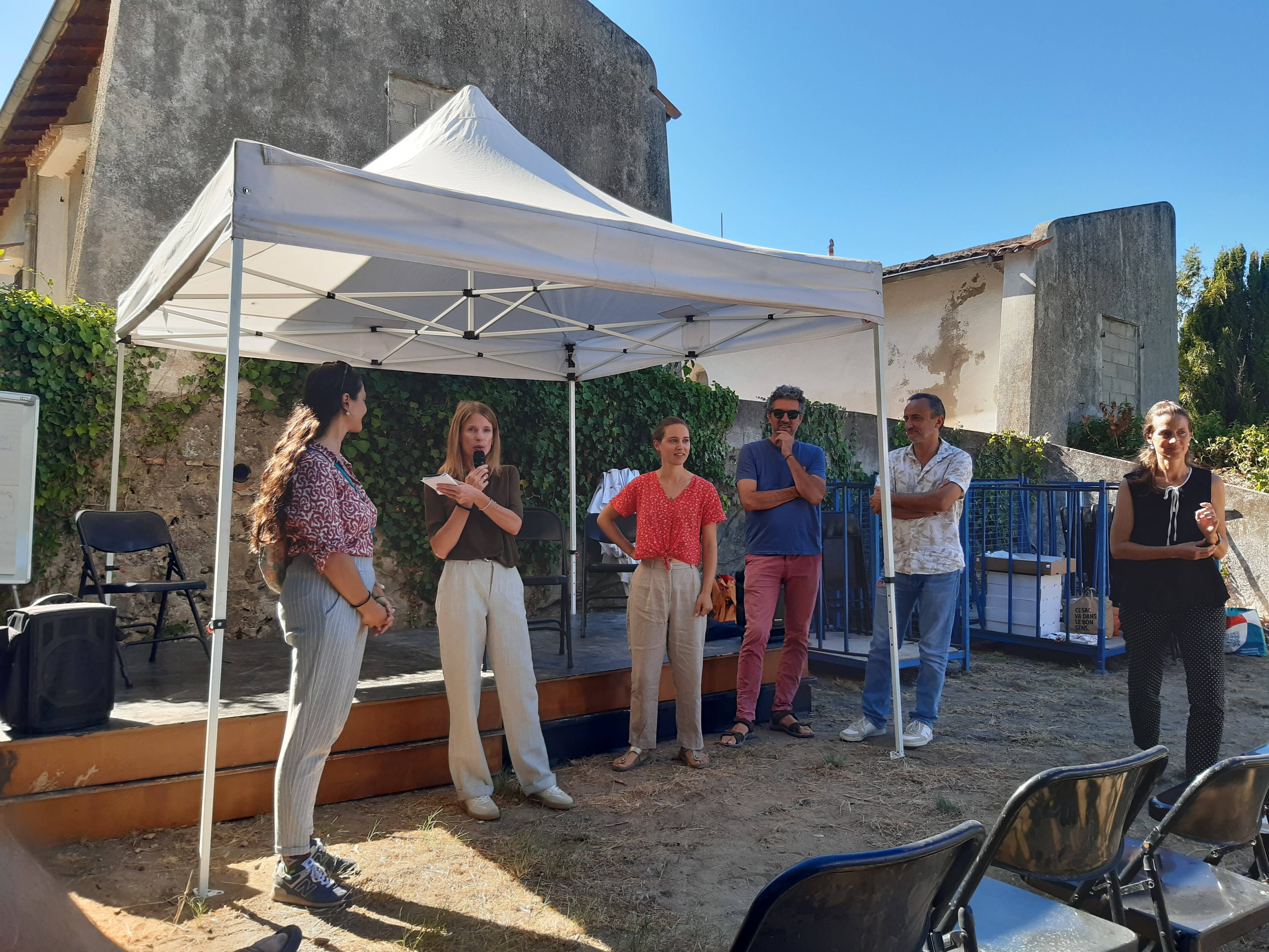 "On assiste à une grosse déprise agricole ces dix dernières années": comment experts, communes et citoyens espèrent relancer des filières à Menton et dans les vallées