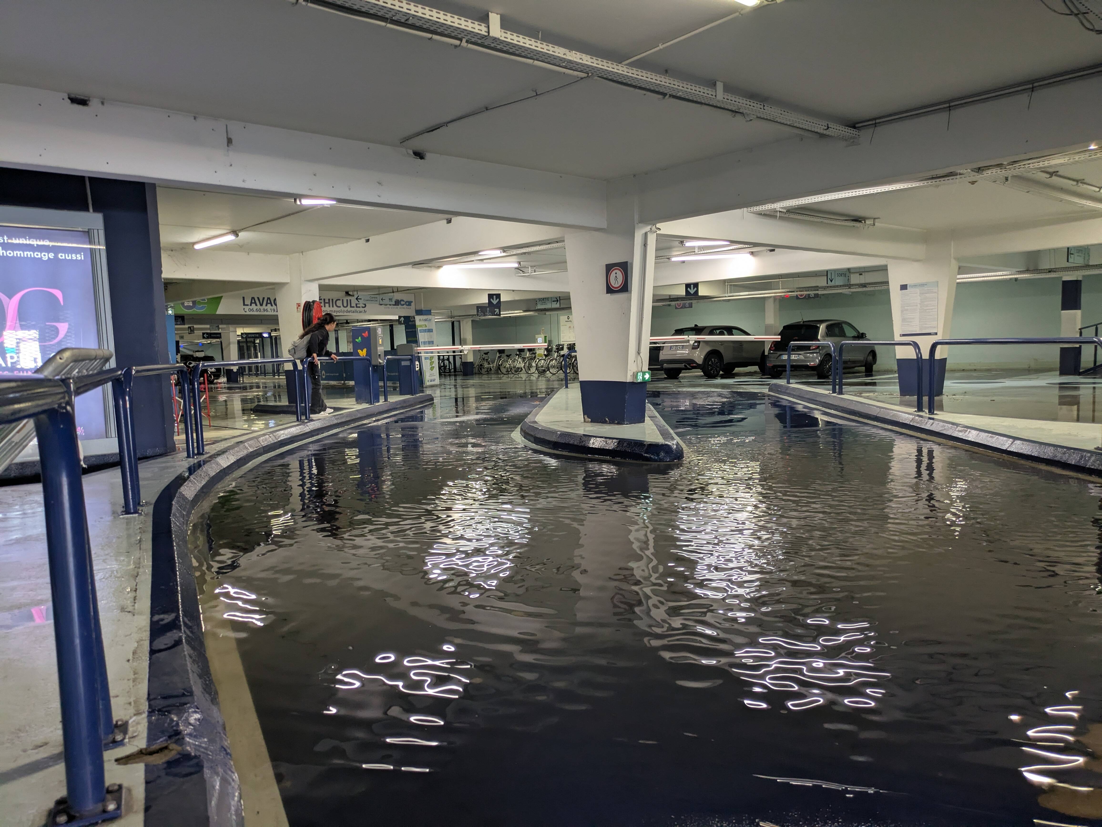 Quand rouvrira le centre commercial Mayol à Toulon, fermé depuis les intempéries de dimanche
