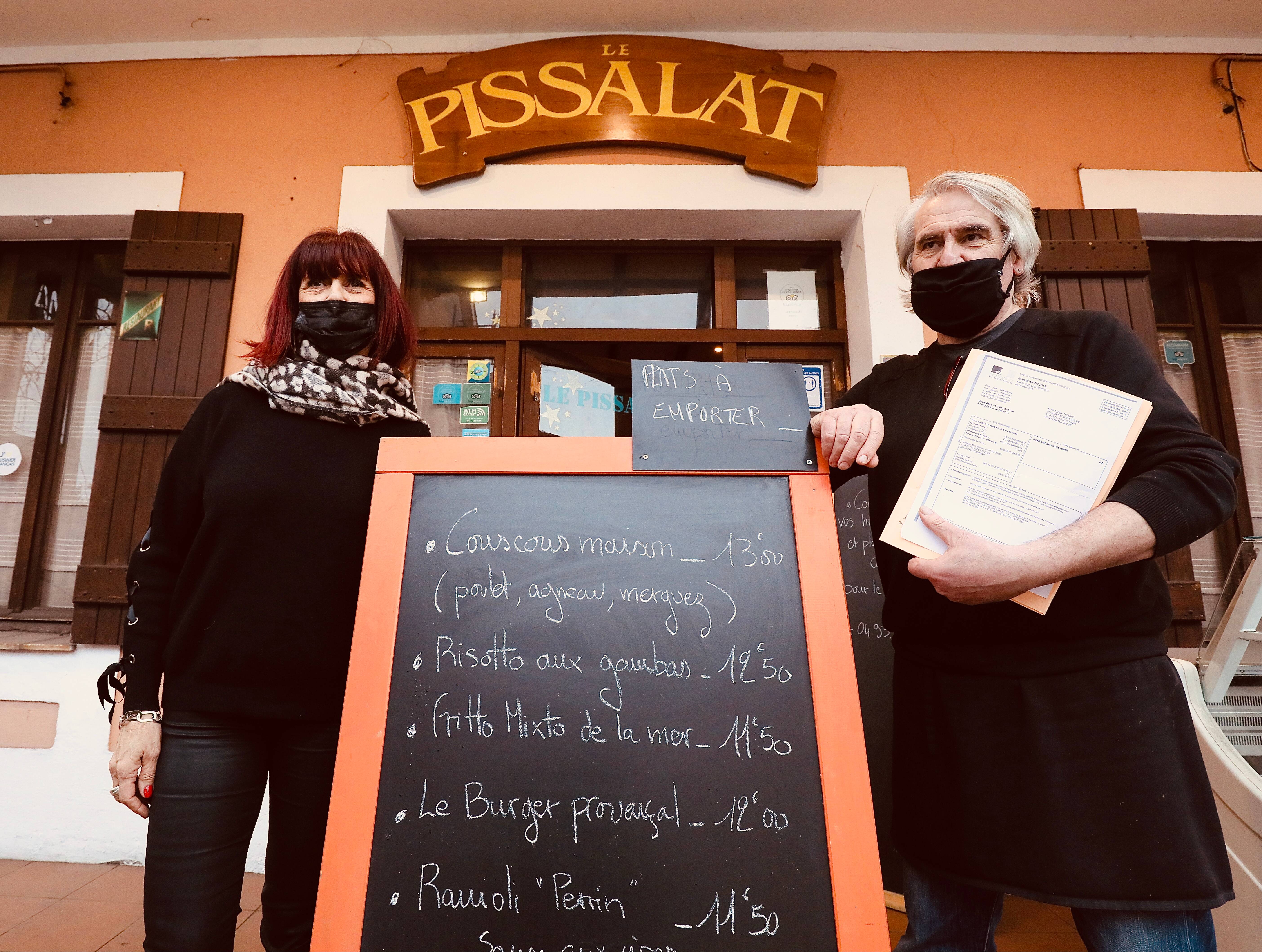 "J'ai même pensé à aller m'enchaîner au centre des impôts": les verrous informatiques du fisc bloquent les aides de restaurateurs azuréens