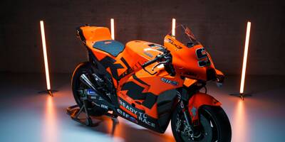 La robe des KTM MotoGP du team varois Tech3 change de couleur pour la saison 2021