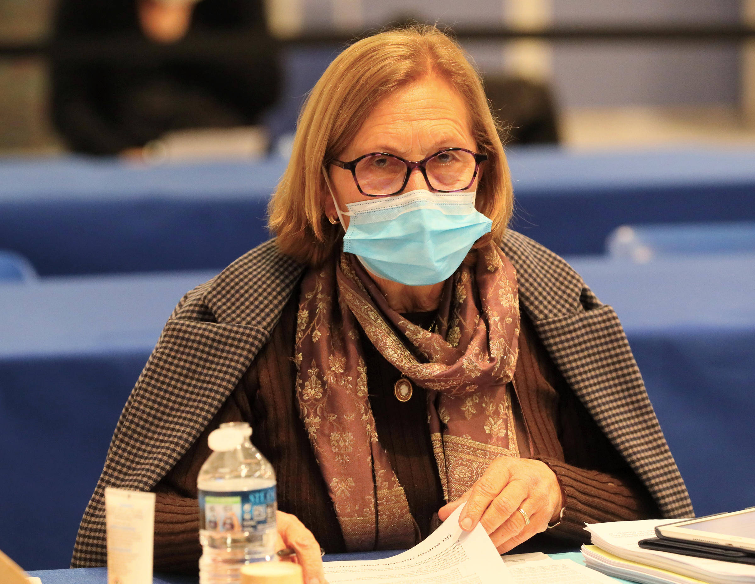 Le maire d'Antibes ne veut pas attribuer les plages "au plus offrant", vif débat au conseil municipal