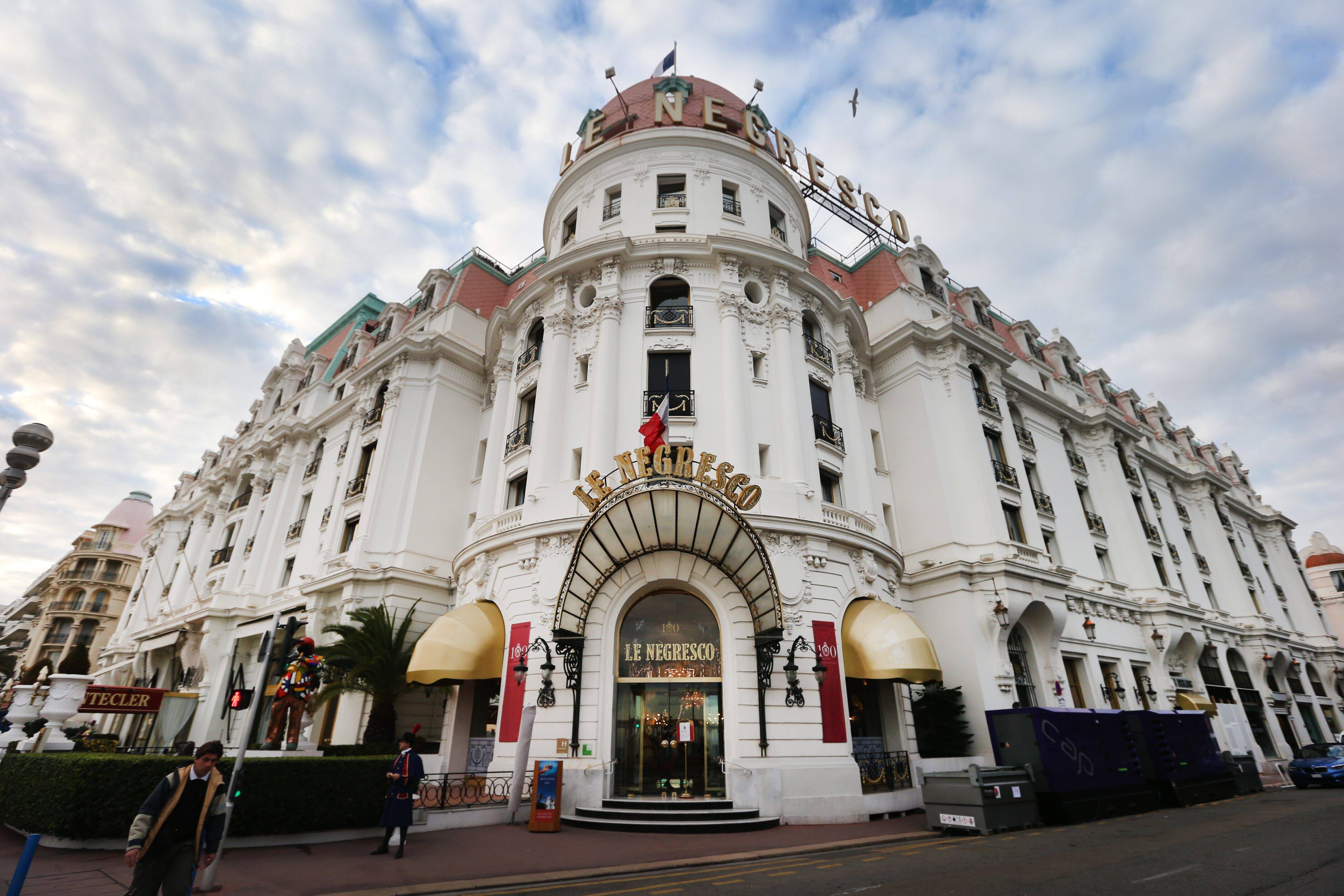 A Nice, le légendaire palace Le Negresco va bientôt rouvrir ses portes après des mois de fermeture