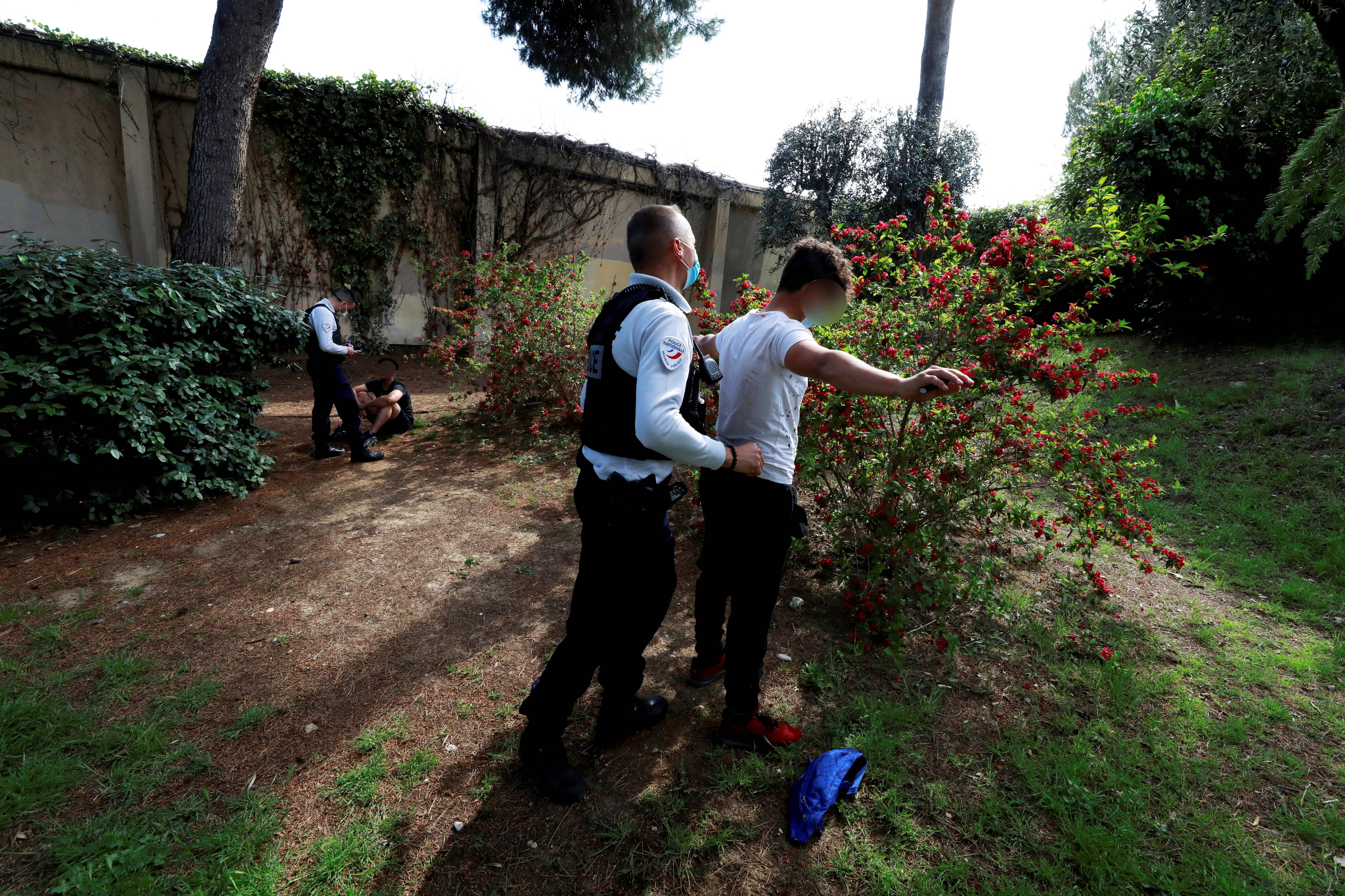Police Nationale Direction Départementale Créteil Avis Nous sommes des cibles": en immersion avec les policiers de Cagnes et  Saint-Laurent-du-Var - Nice-Matin