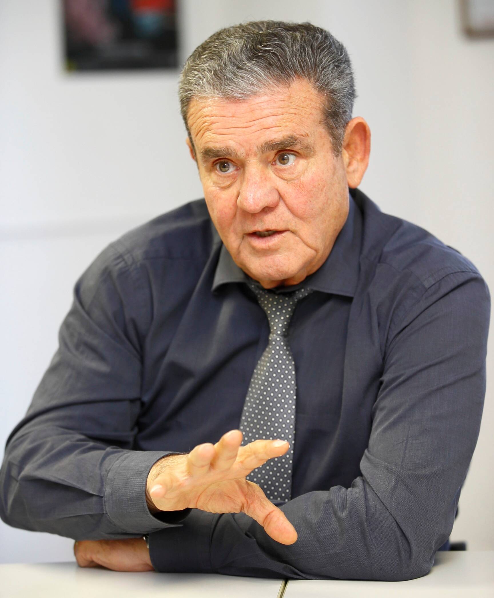 "J'ai beaucoup d'estime pour Thierry Mariani". Un nouveau ténor de LR sur la Côte d'Azur prend ses distances avec le "traître" Muselier