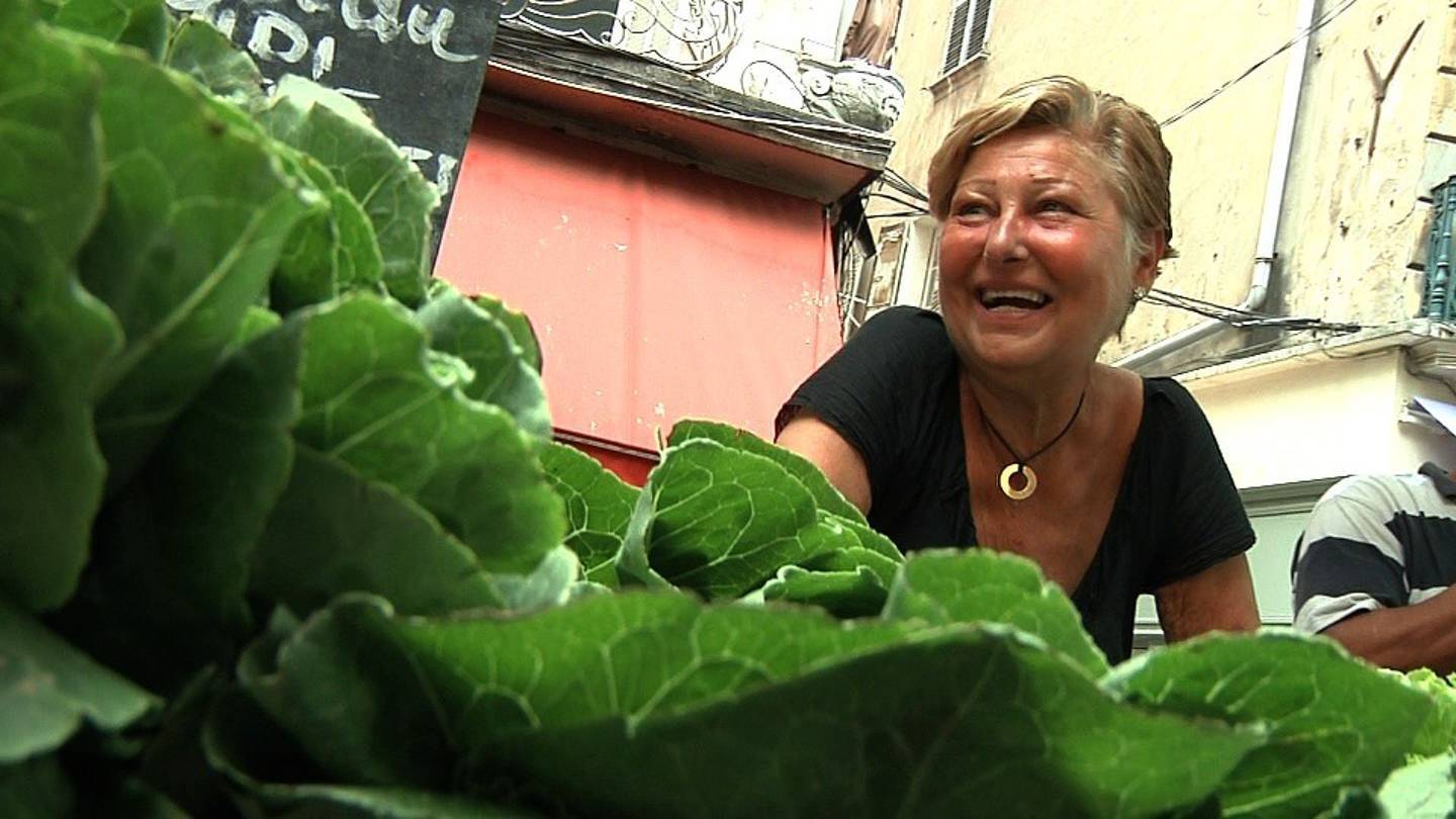 Les obsèques de Janine, star du marché du cours Lafayette à Toulon, se déroulent ce mardi matin