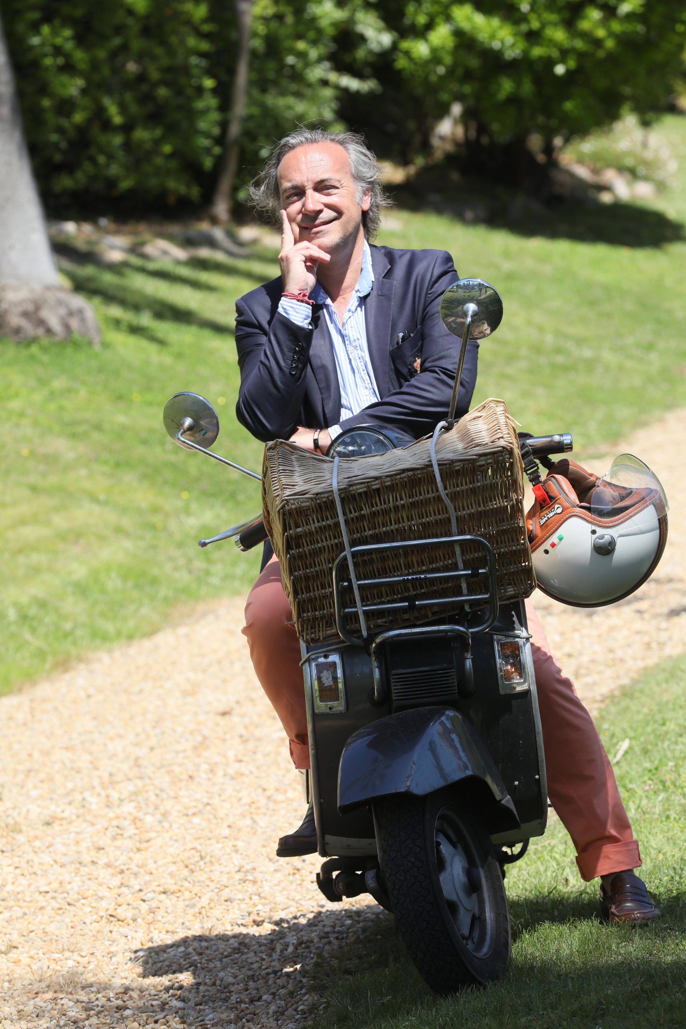 Ce Cannois lance une chaîne internet pour découvrir les lieux fermés au public les plus exclusifs