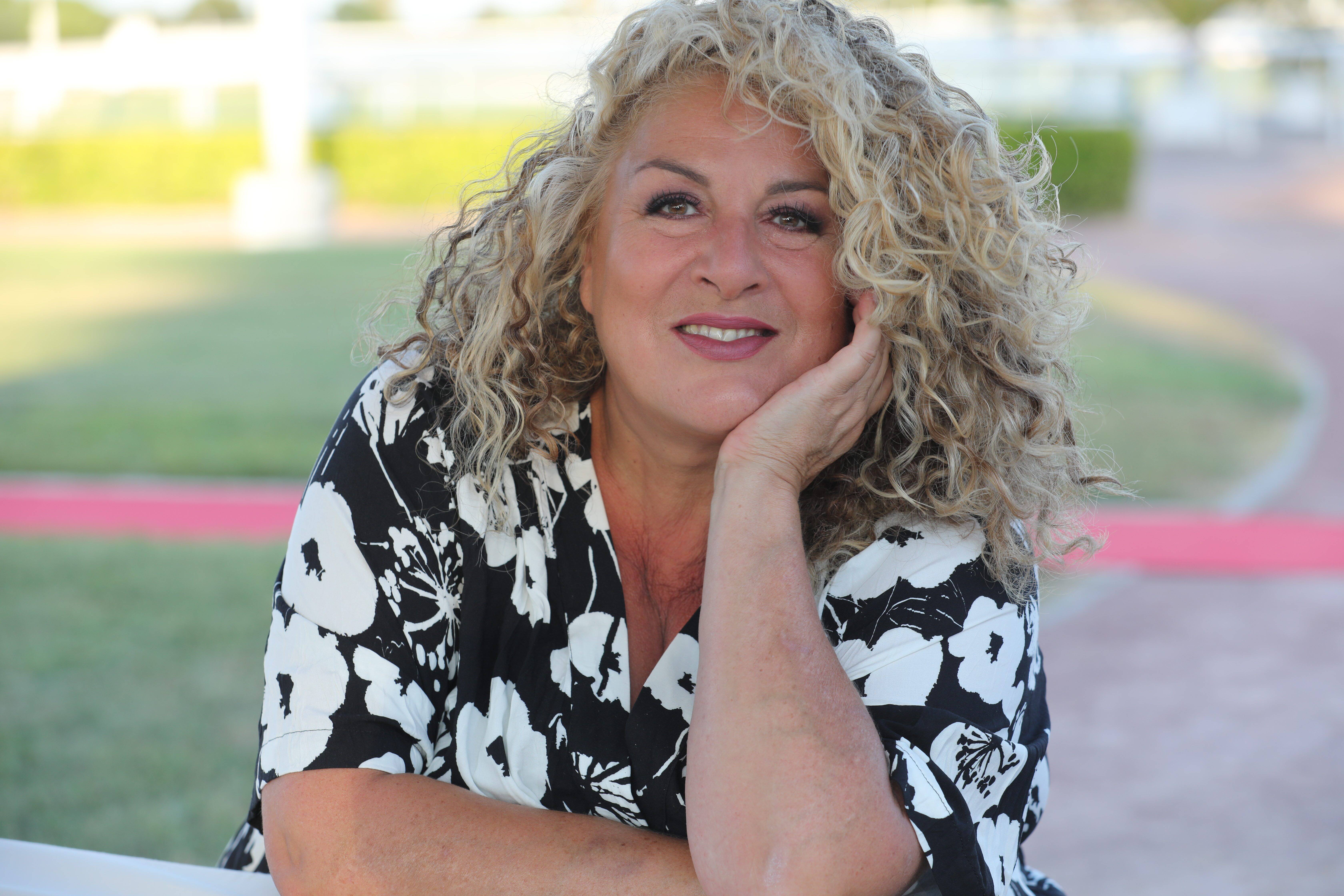 Marianne James présente "La Soirée prodigieuse" en direct de l'hippodrome de Cagnes-sur-Mer dimanche