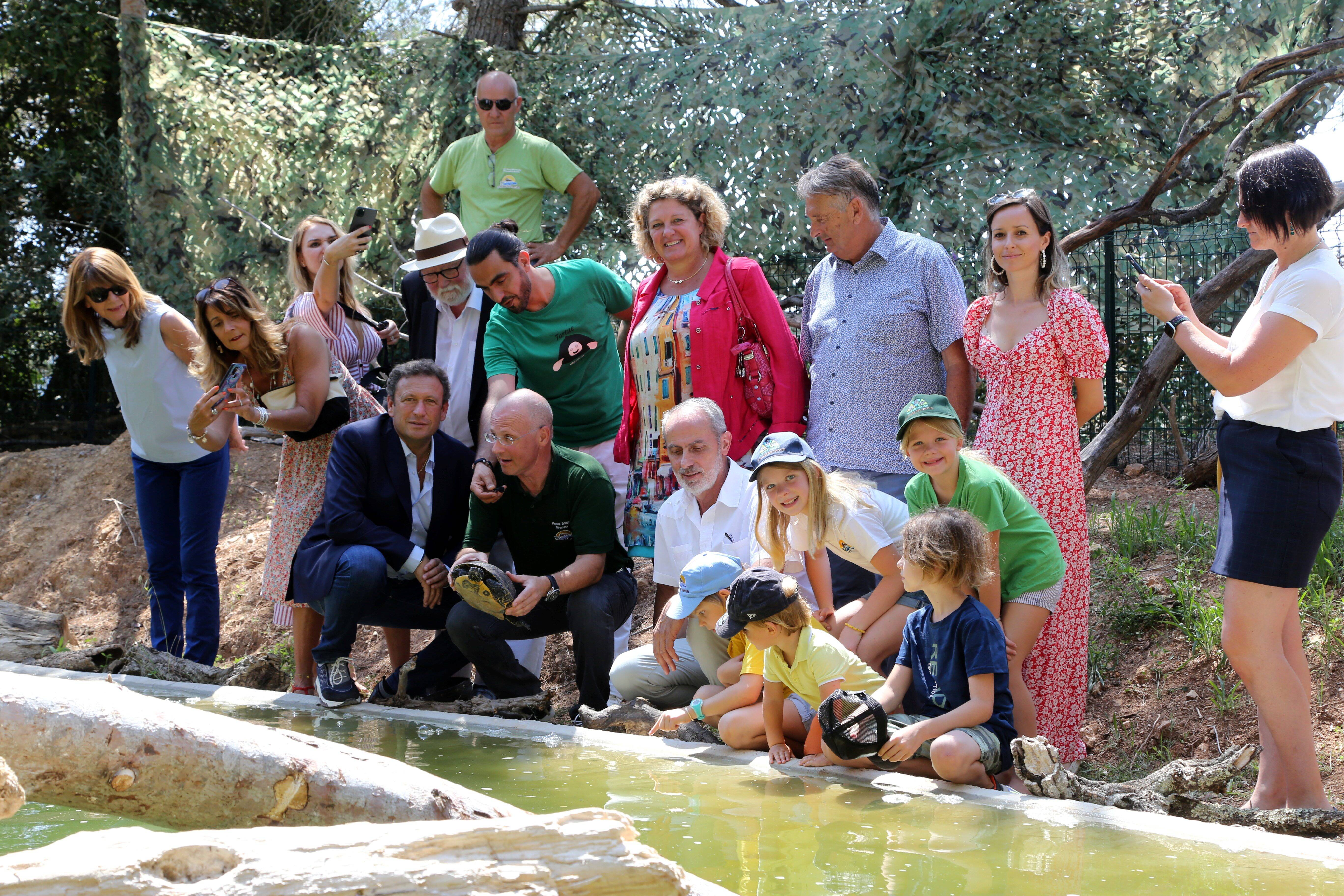 Un nouveau bassin pour les tortues de Floride inauguré au Village de tortues à Carnoules