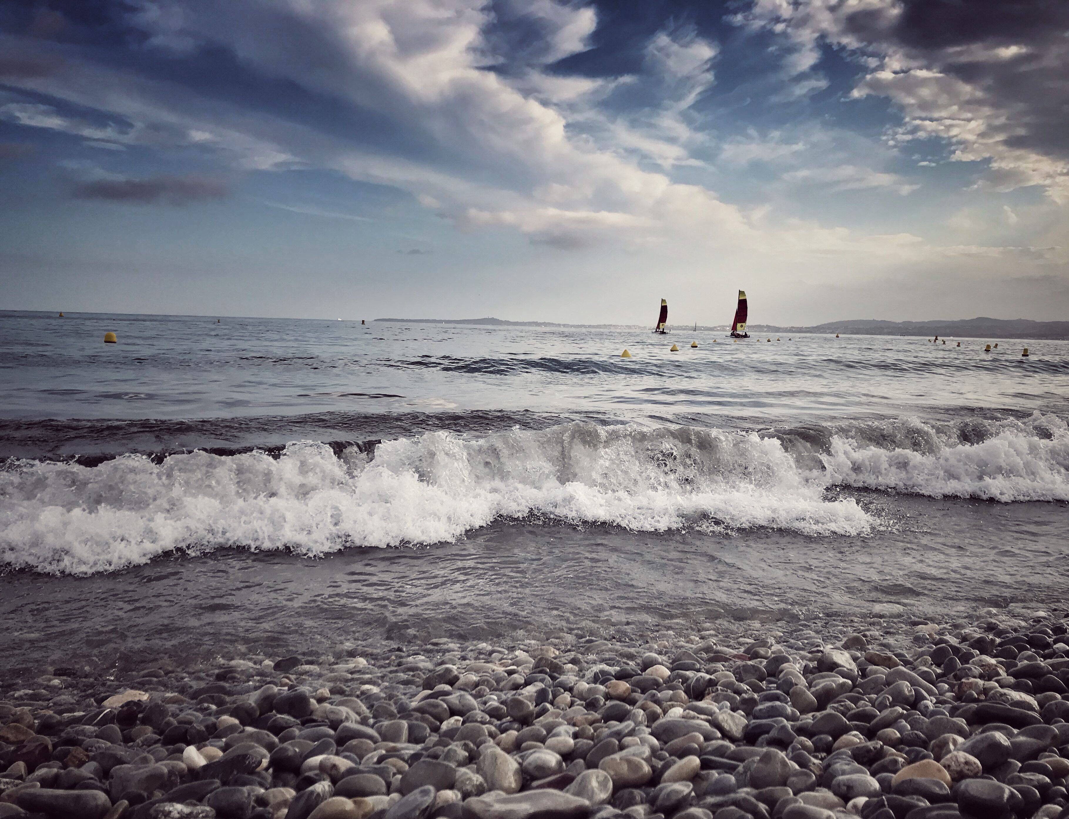 Pourquoi la baignade est interdite en ce moment sur les plages de Saint-Laurent-du-Var