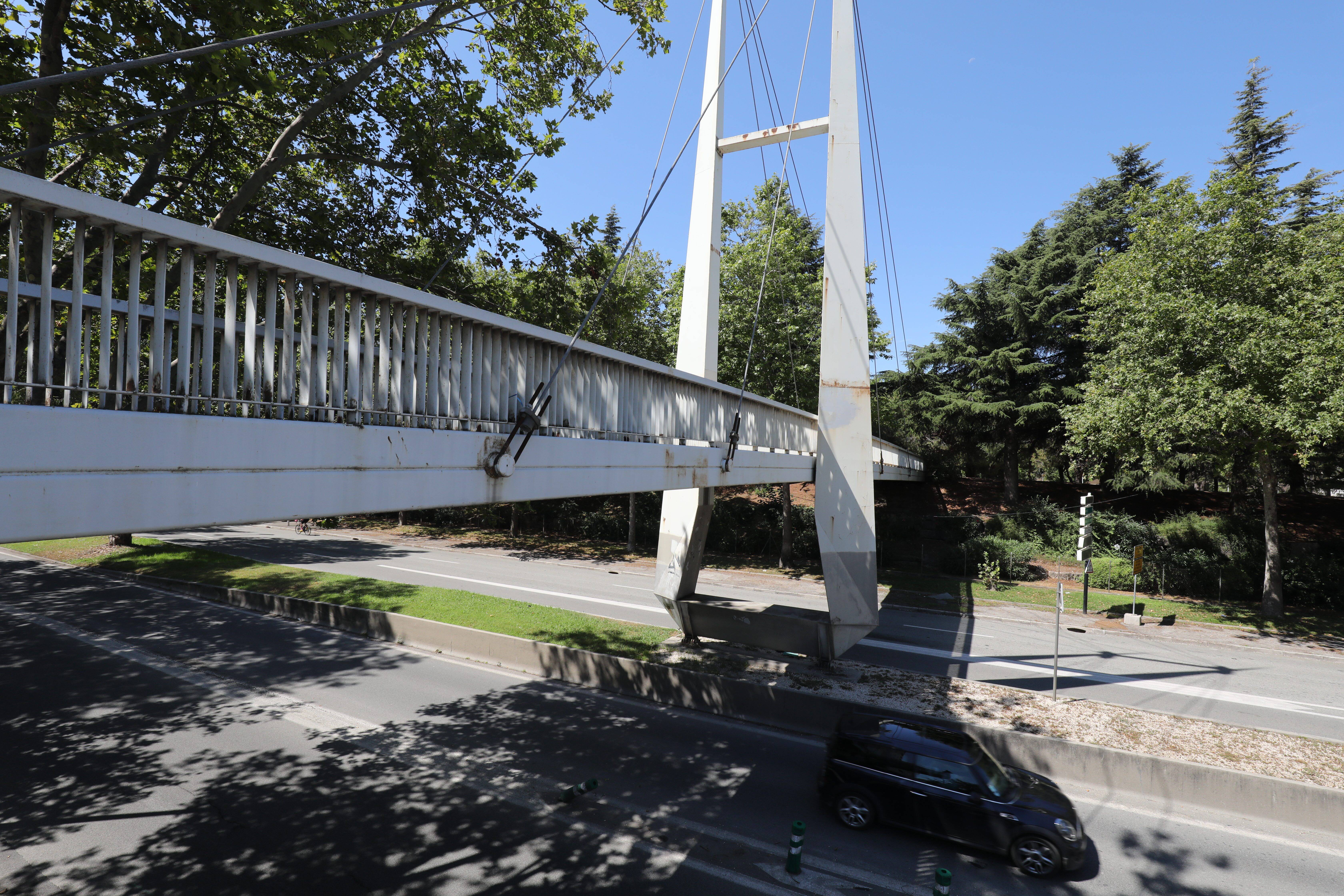 Fêtes sauvages dans un parc de Nice: le Département et la mairie s'accrochent sur Twitter pour savoir qui doit payer la facture