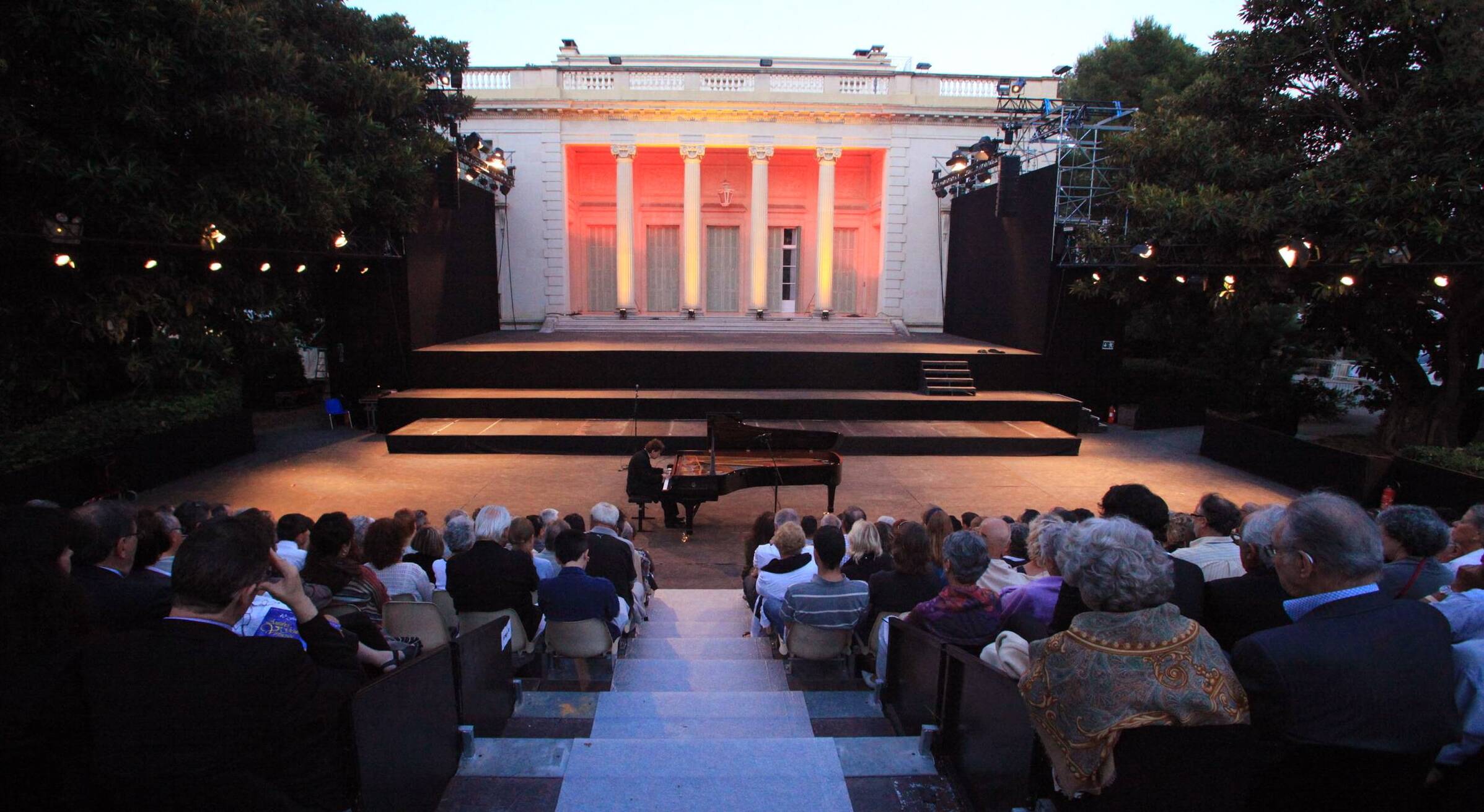 Cinéma, soirées privées, diplomatie... Toutes ces fois où la villa Eilenroc à Antibes a servi de décor pour des événements d'exception