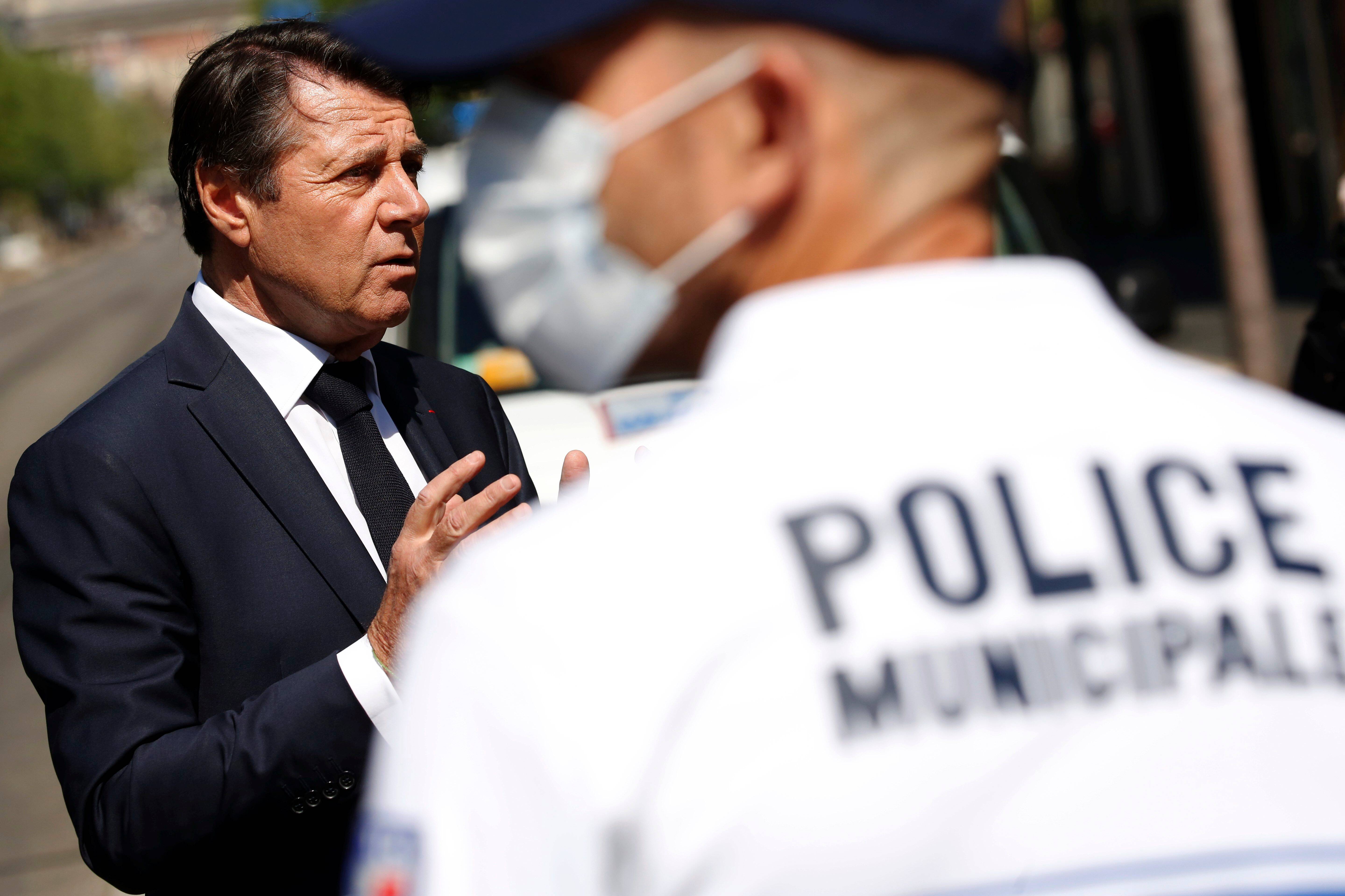 "Cest une atteinte à l'autorité de l'État" : les propos fermes de Christian Estrosi contre les maires refusant de faire contrôler les pass sanitaires