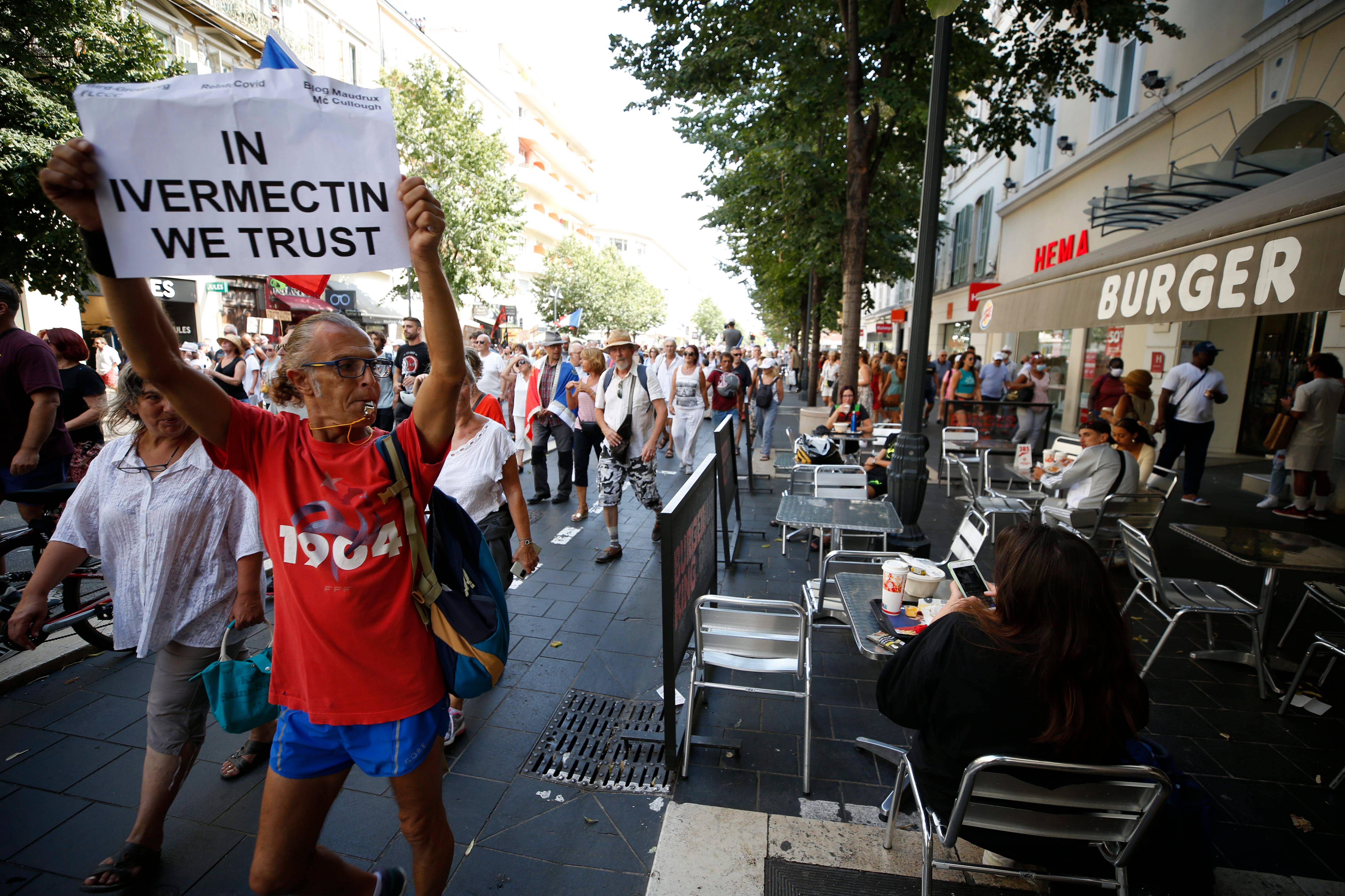 Les manifestations des anti-pass sanitaire le samedi impactent-elles les restaurateurs et commerçants de Nice?