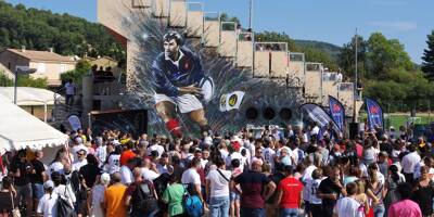 Une fresque en l'honneur de Christophe Dominici au stade Murat de Solliès-Pont
