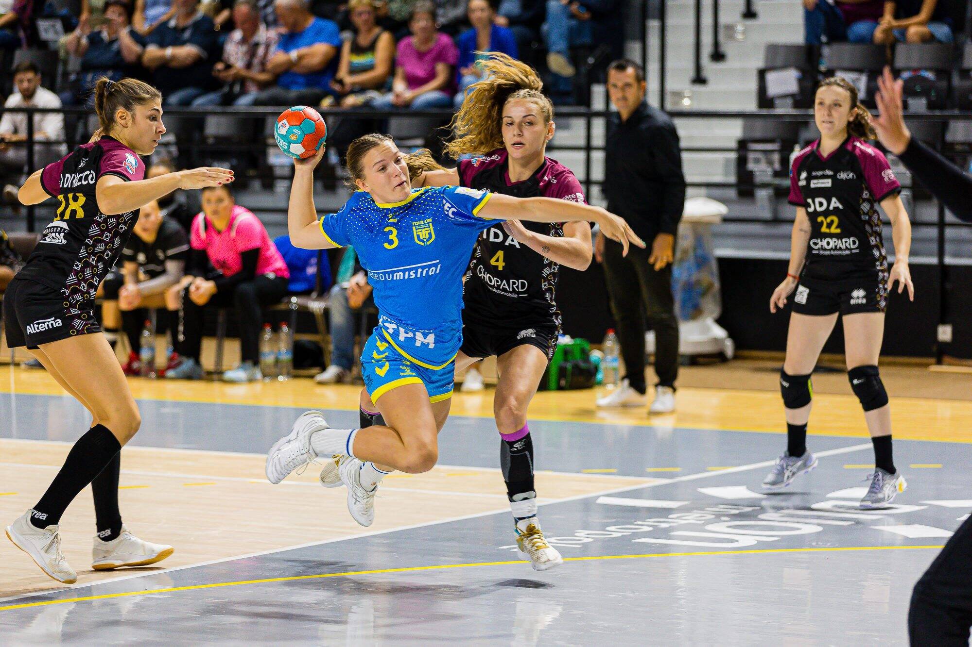 Handball: les Toulonnaises ont craqué sur la fin à Dijon