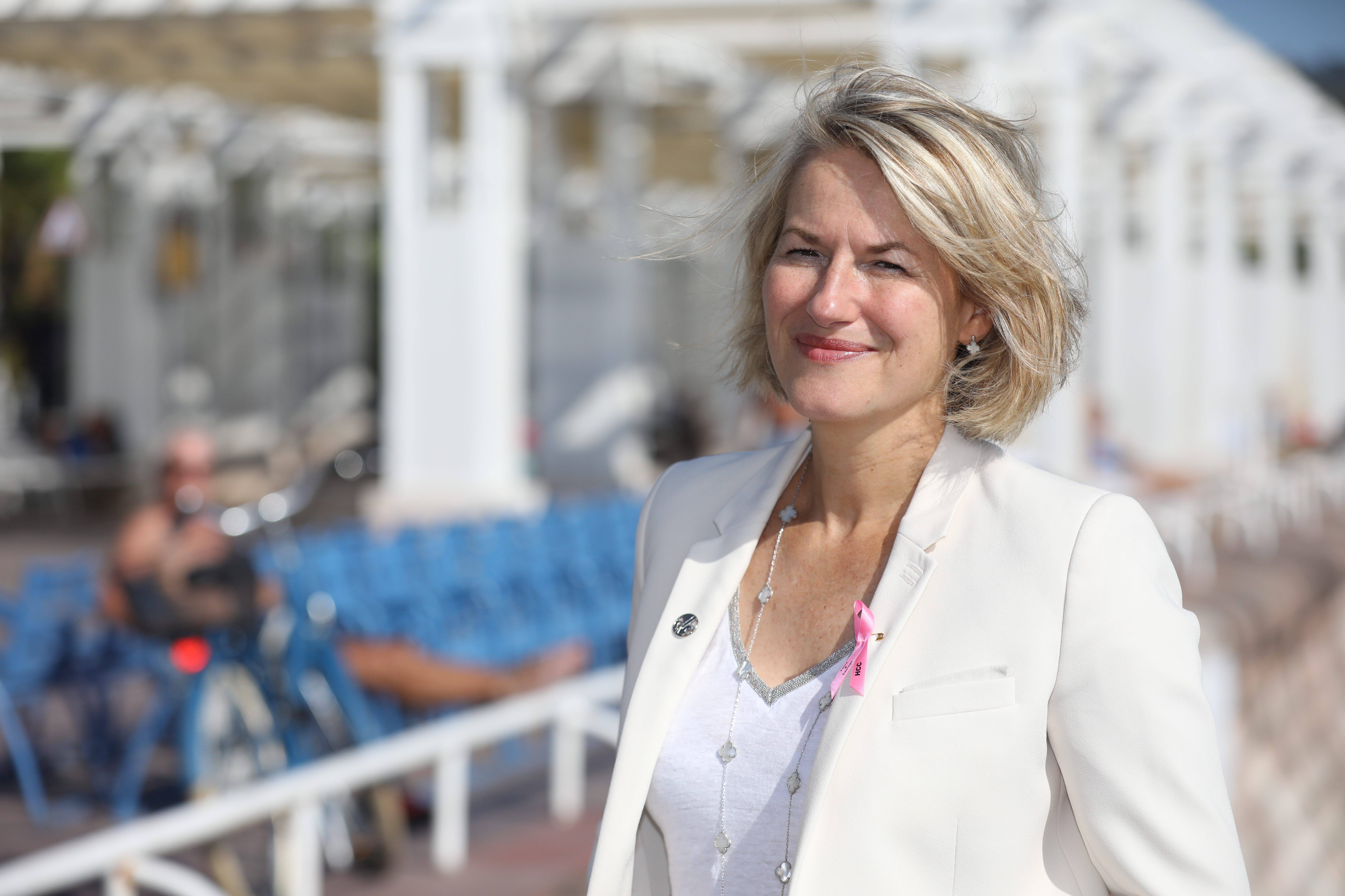 "Le carburant durable dès maintenant": la directrice générale d'Air France dévoile les objectifs de la compagnie