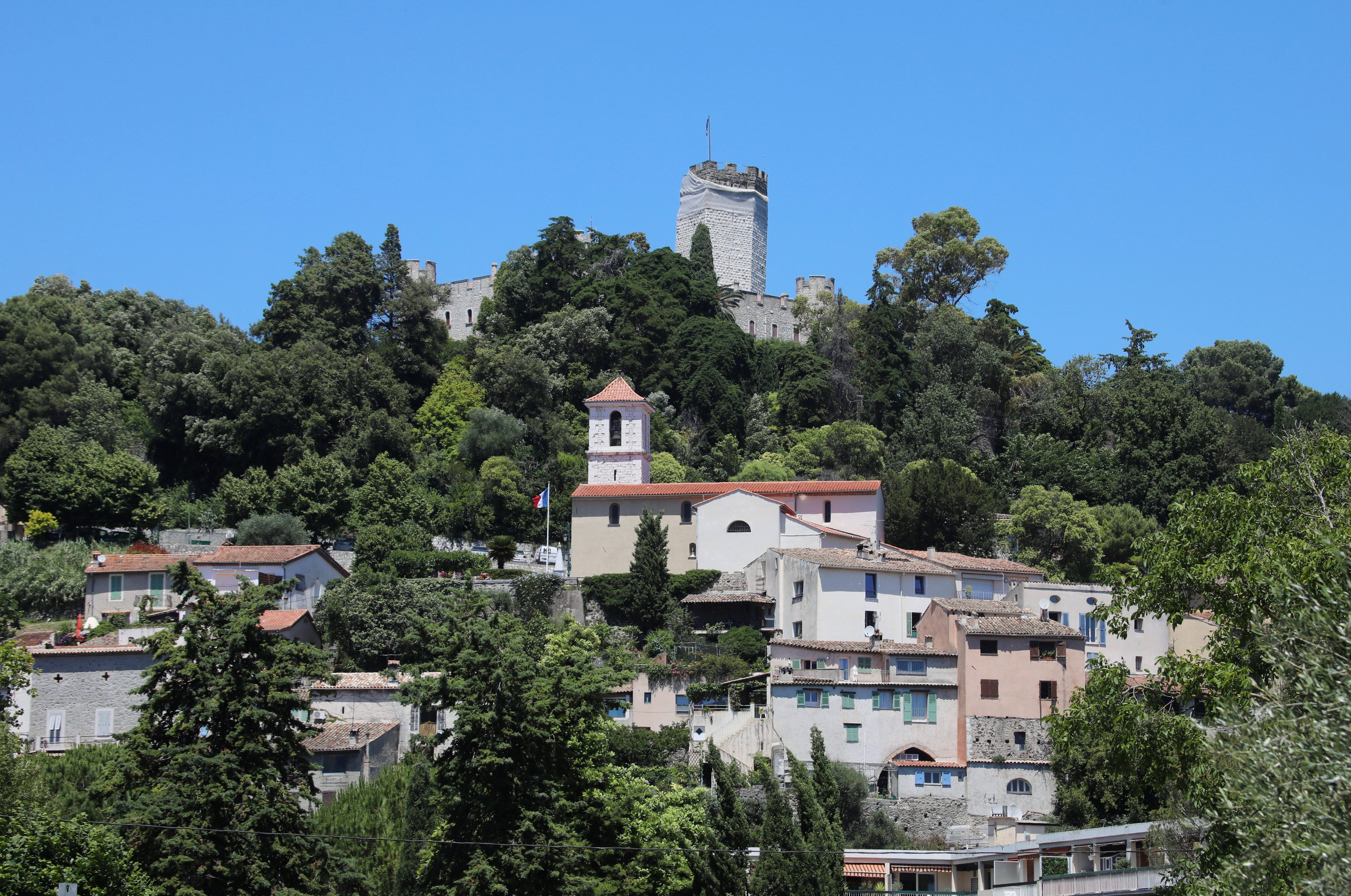 Recrutements "contestables", un snack dans le viseur... Ce que reproche la Chambre régionale des comptes à la gestion de Villeneuve-Loubet