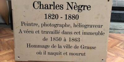 Une plaque en l'honneur de Charles Nègre a été déposée