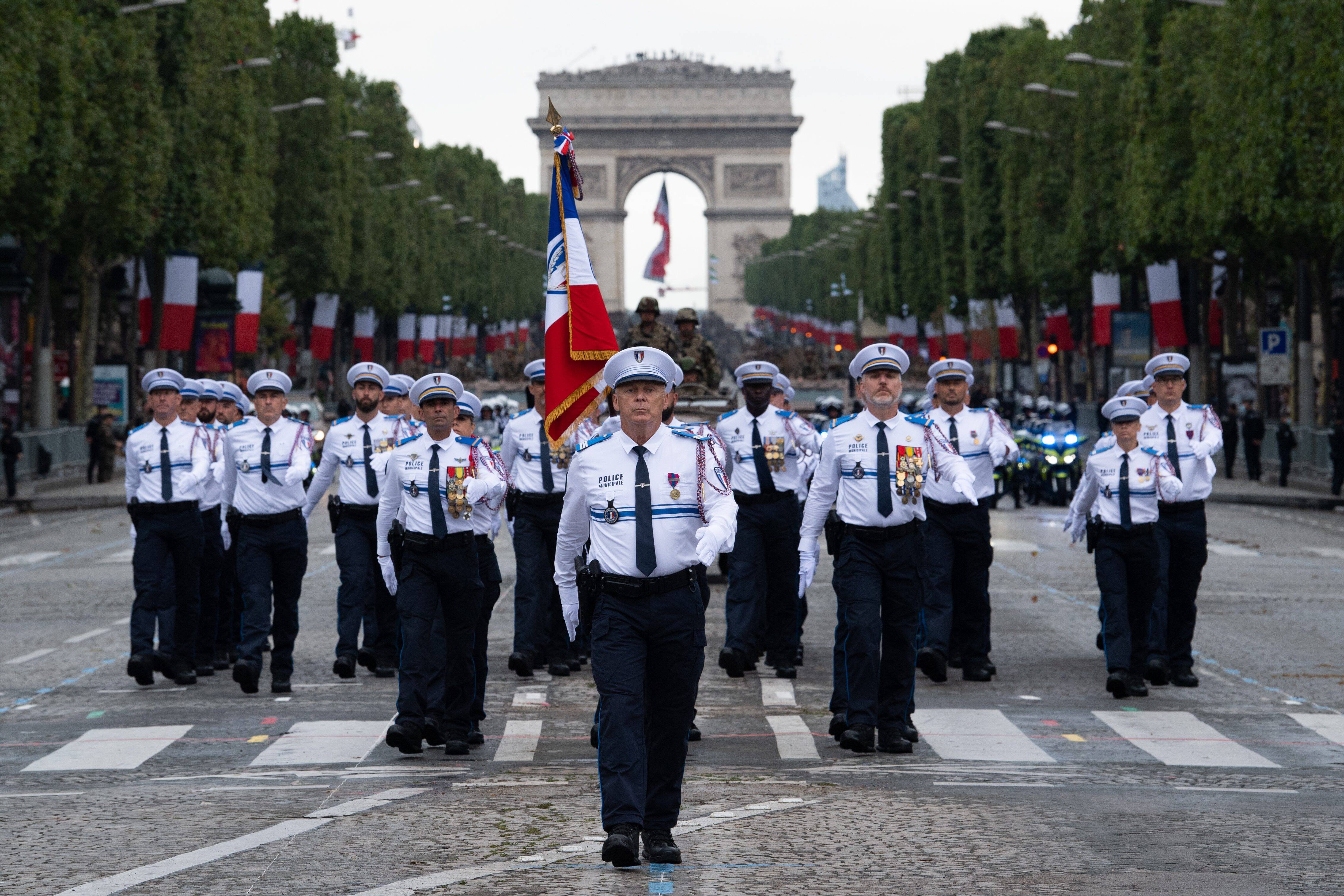 Ces policiers municipaux niçois qui ont neutralisé le terroriste de la basilique Notre-Dame à Nice