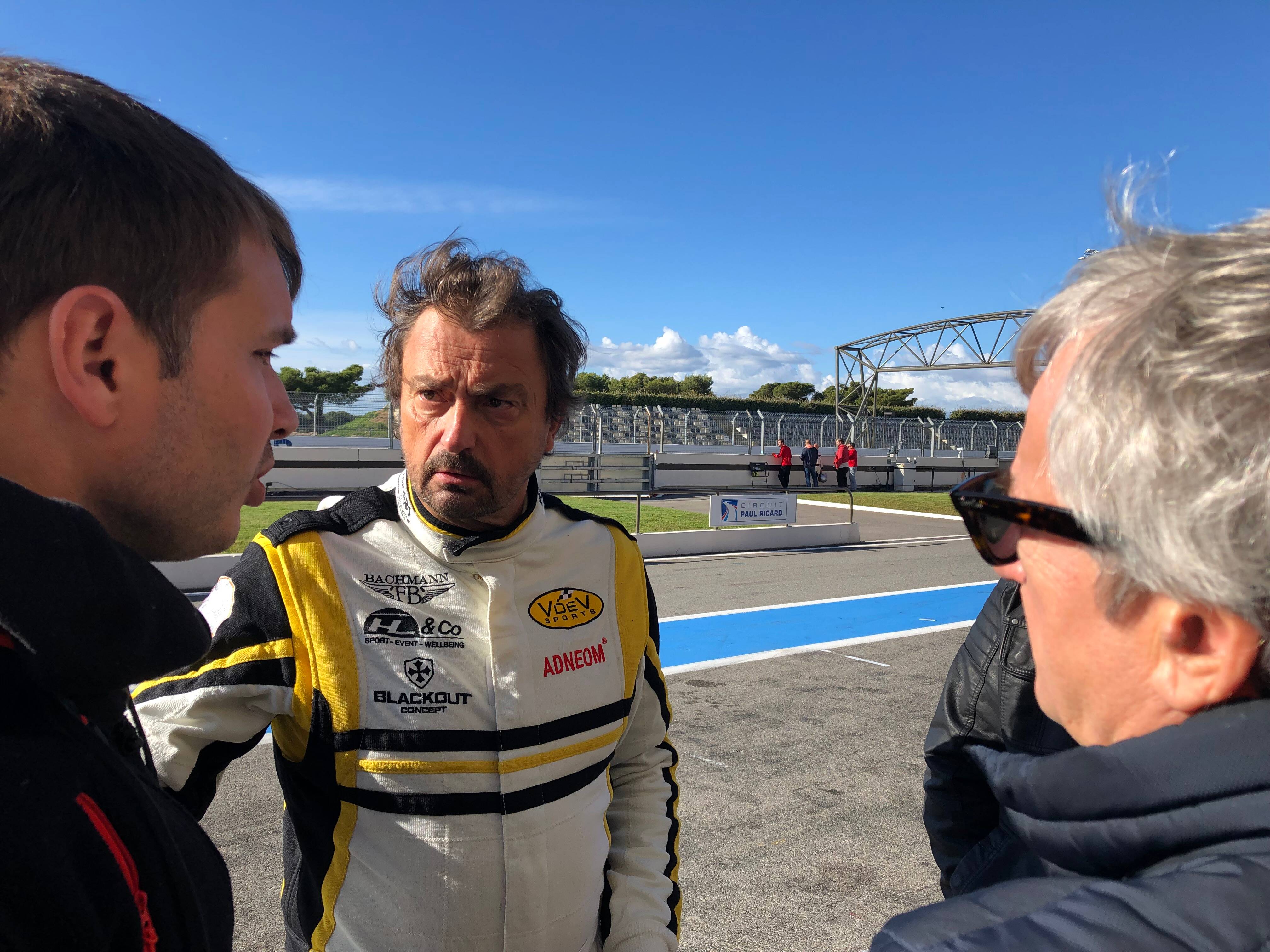 "J'ai un moteur dans le ventre!": Henri Leconte remonte le temps sur la piste des 2 Tours d'Horloge au Castellet
