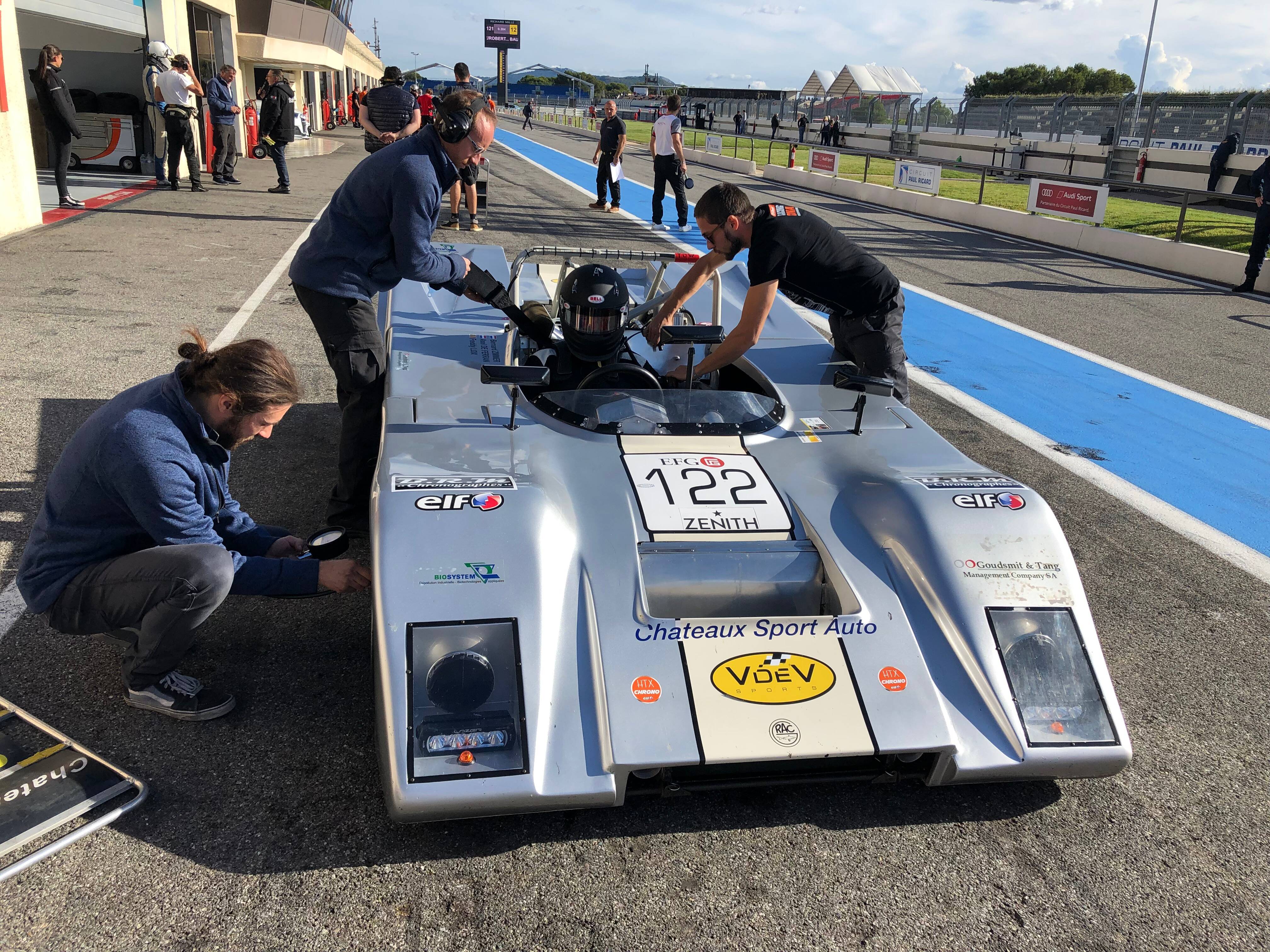 Le pilote de rallye Freddy Loix s'invite sur le podium des 2 Tours d'Horloge au circuit Paul Ricard