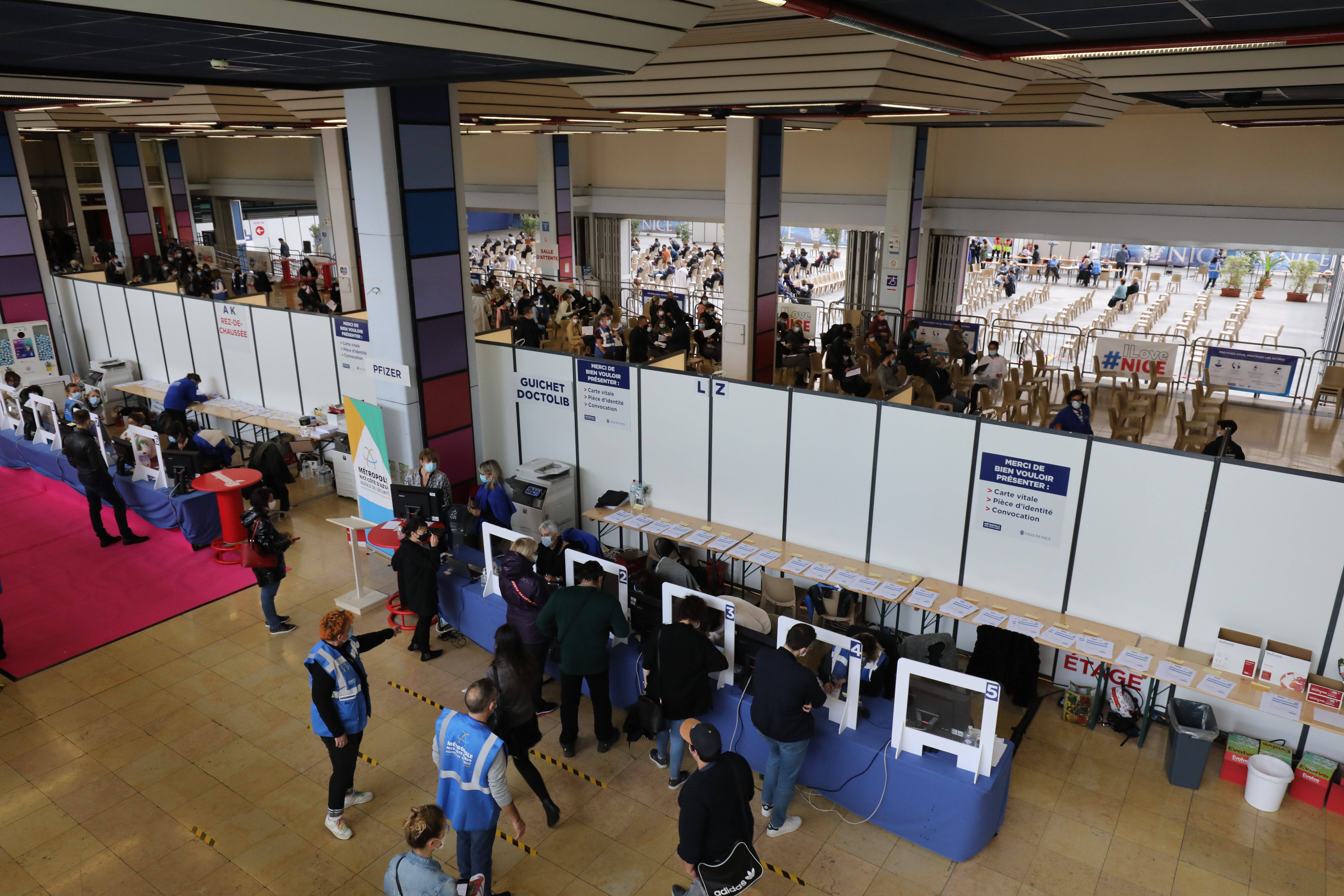 Troisième dose: où, quand, comment... la liste des centres de vaccination dans les Alpes-Maritimes