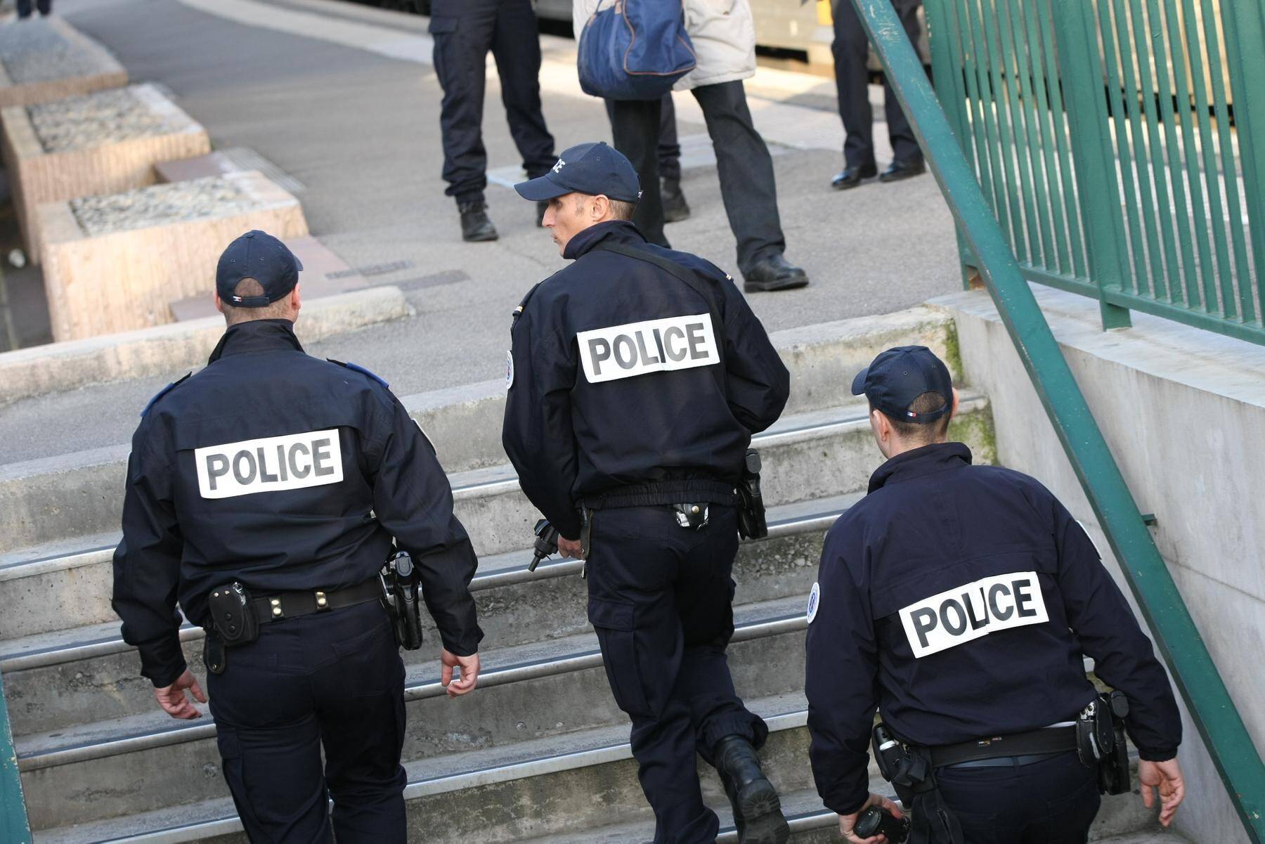 Deux individus en garde à vue après une violente bagarre devant le lycée Escoffier de Cagnes-sur-Mer