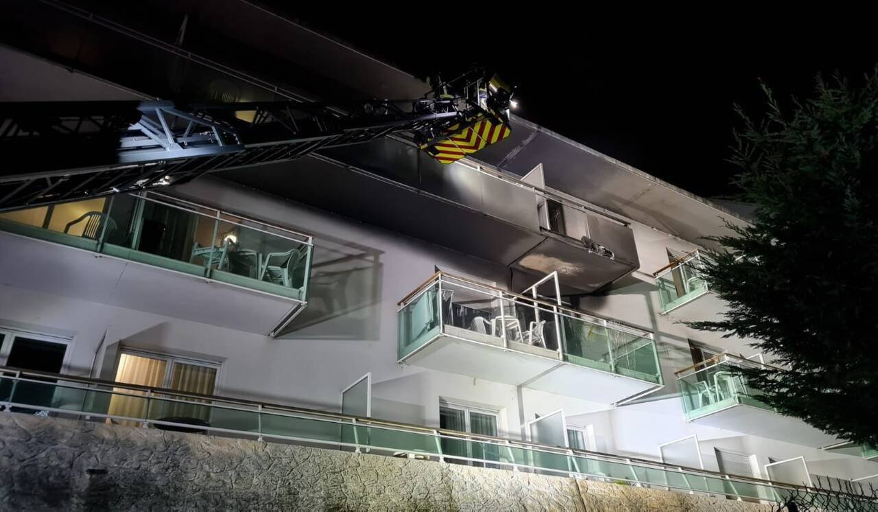 "Son corps était en feu, elle n'a même pas crié...": elle s'immole à Antibes, les voisins racontent l'horreur