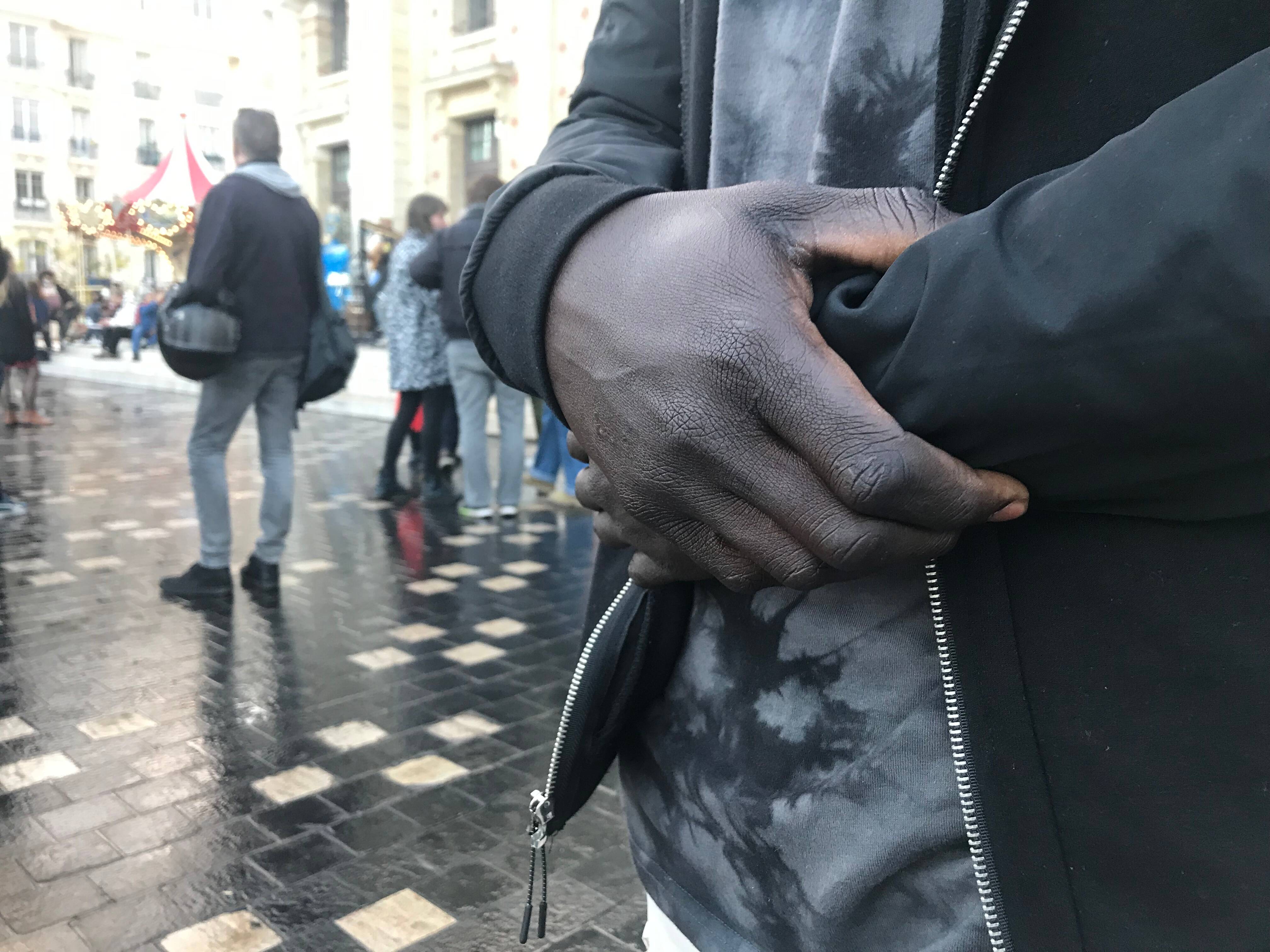 "Je ne sais pas trop comment ça va se terminer": mineur isolé étranger sur la Côte d'Azur, il raconte son "parcours du combattant"