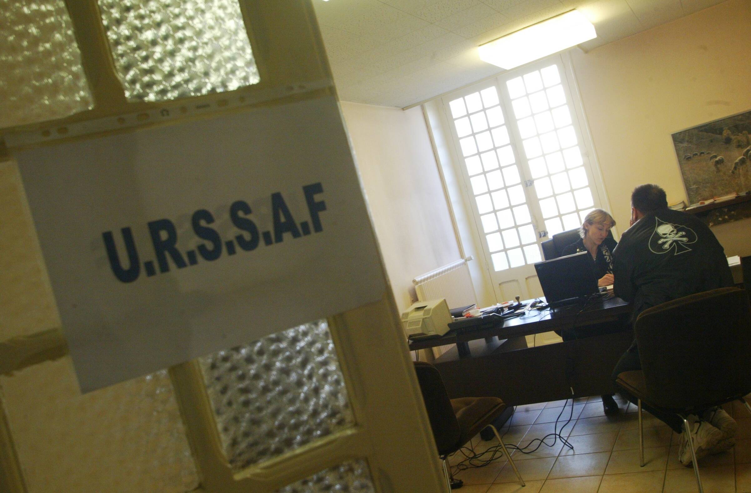 Il employait des dizaines de salariés sans les déclarer, un patron du bâtiment doit rembourser 819.000 euros à l'URSSAF