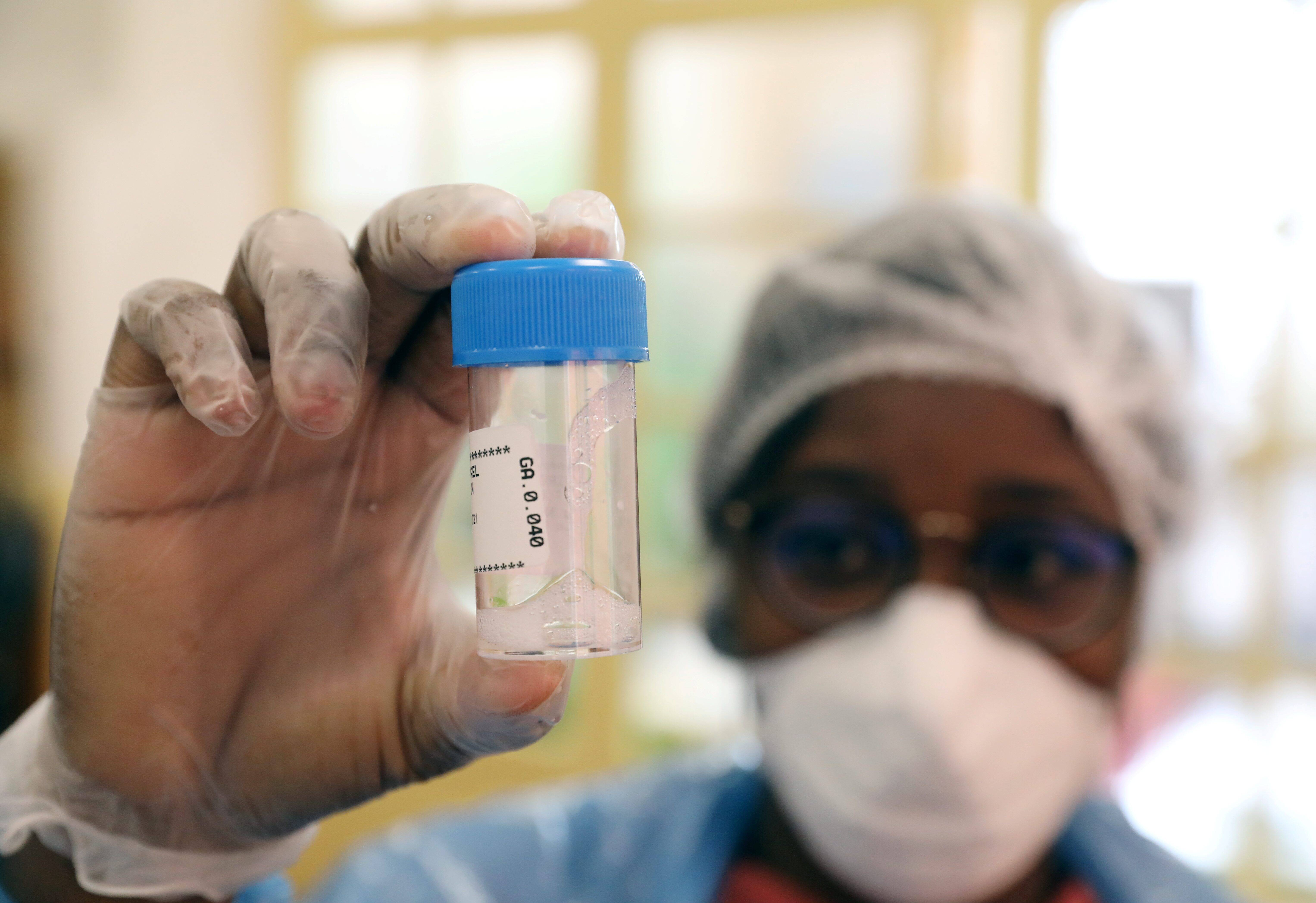 Une centaine de classes fermée à cause de la Covid-19 dans le Var? Parents et enseignants tirent la sonnette d'alarme