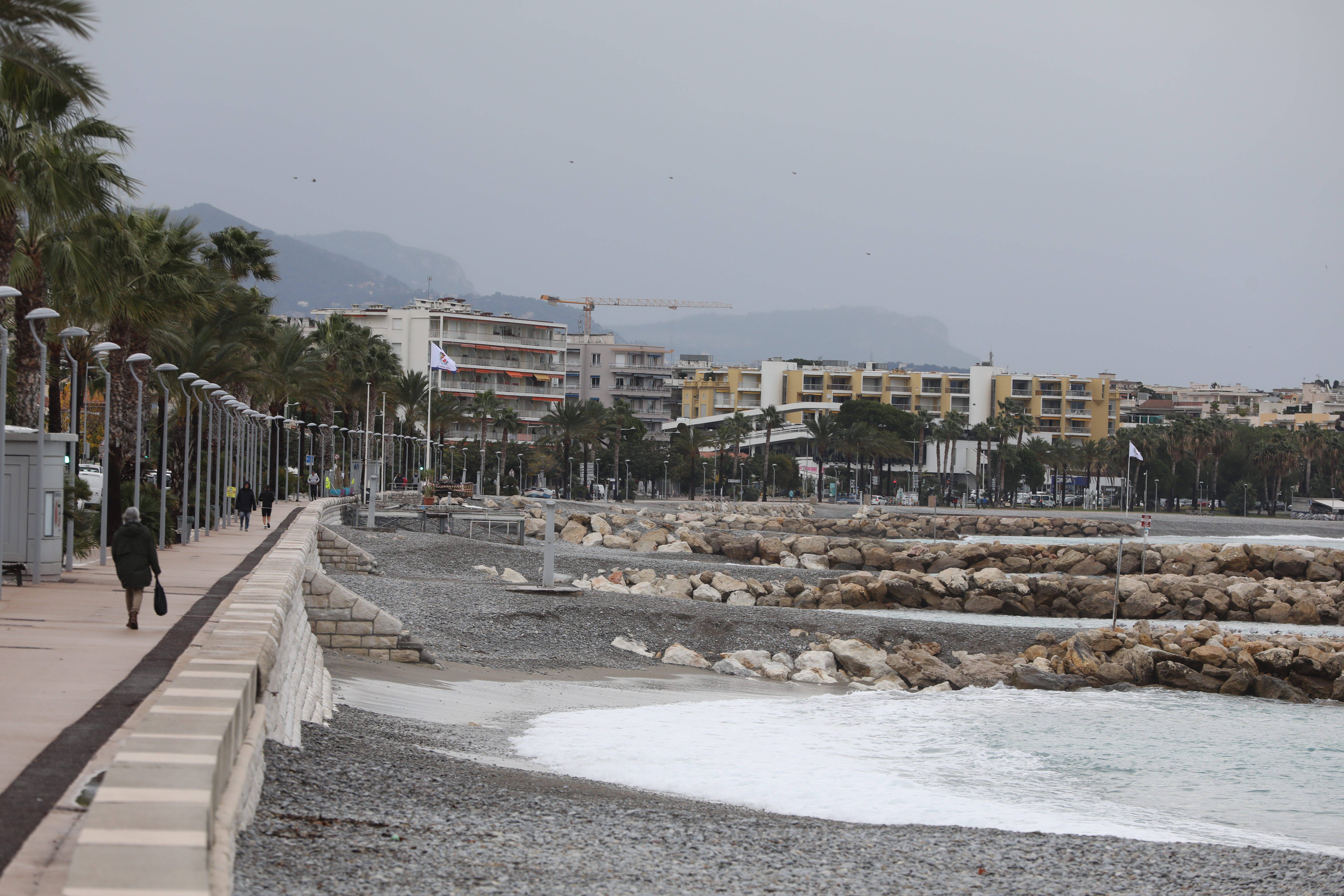 Fin des concessions, démontage des structures, cahier des charges stricte... Les plages privées de Cagnes-sur-Mer ont disparu