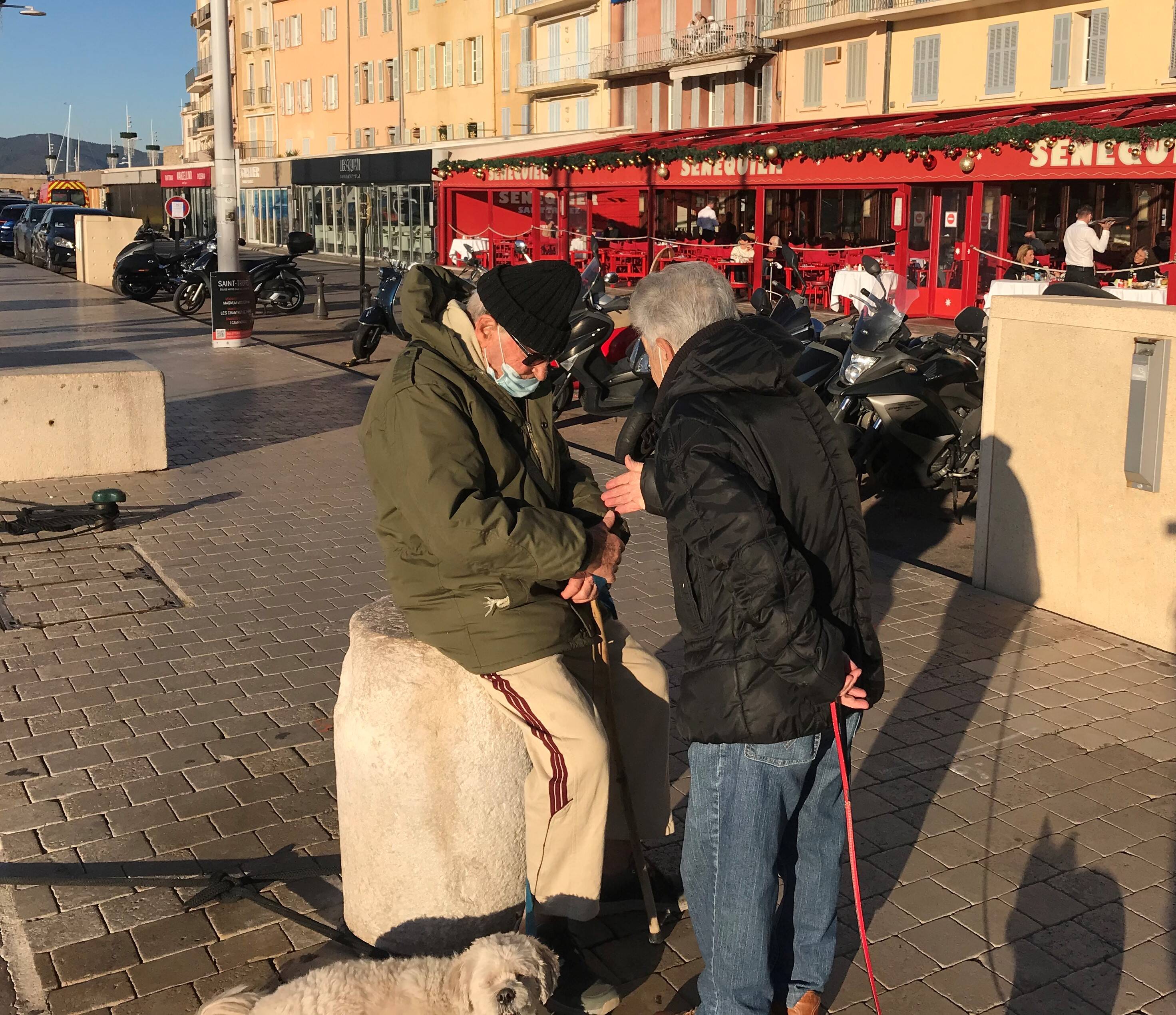Tests PCR, planning de rencontres, gestes barrières ... Vos précautions pour passer des fêtes de Noël en famille de façon sereine
