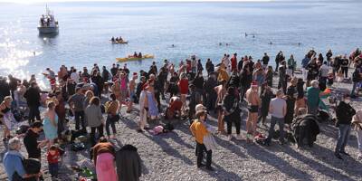 Bain de Noël à Nice: plusieurs dizaines de courageux se sont jetés à l'eau ce dimanche