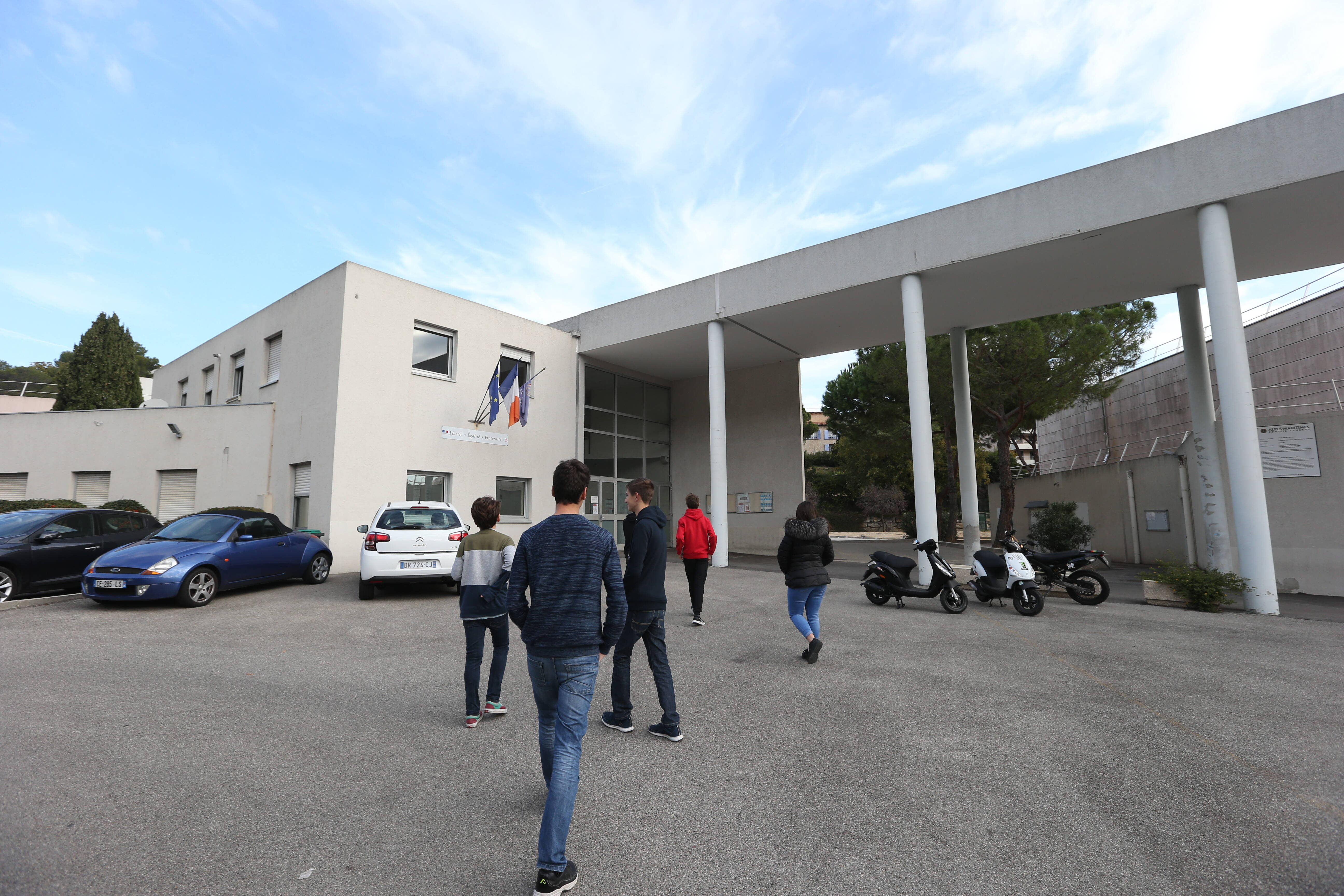Le collège Malraux de Cagnes-sur-Mer attend toujours son préau