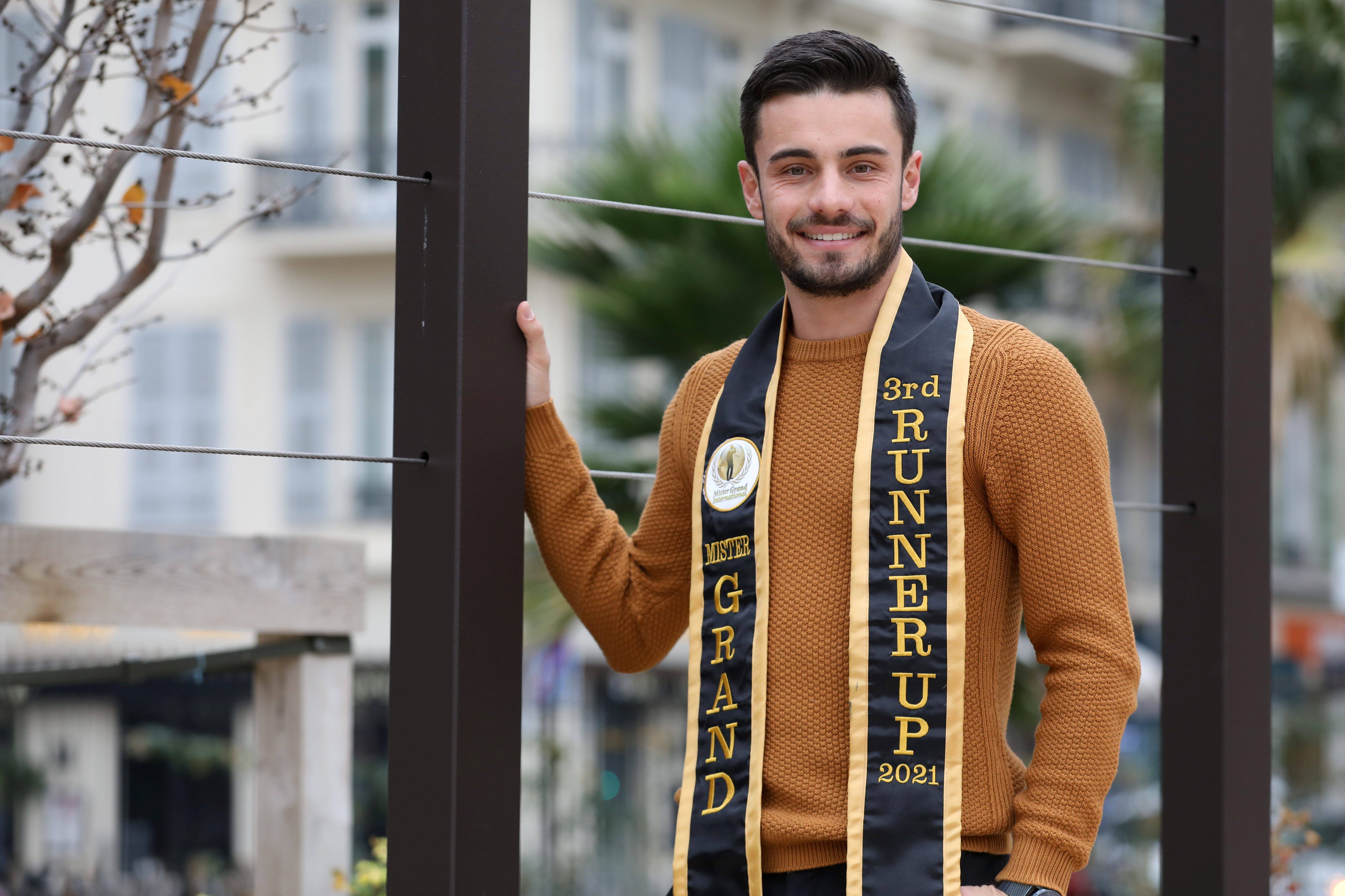 Cédric, un niçois de 26 ans, a remporté le titre de troisième dauphin du concours de Mister Grand International