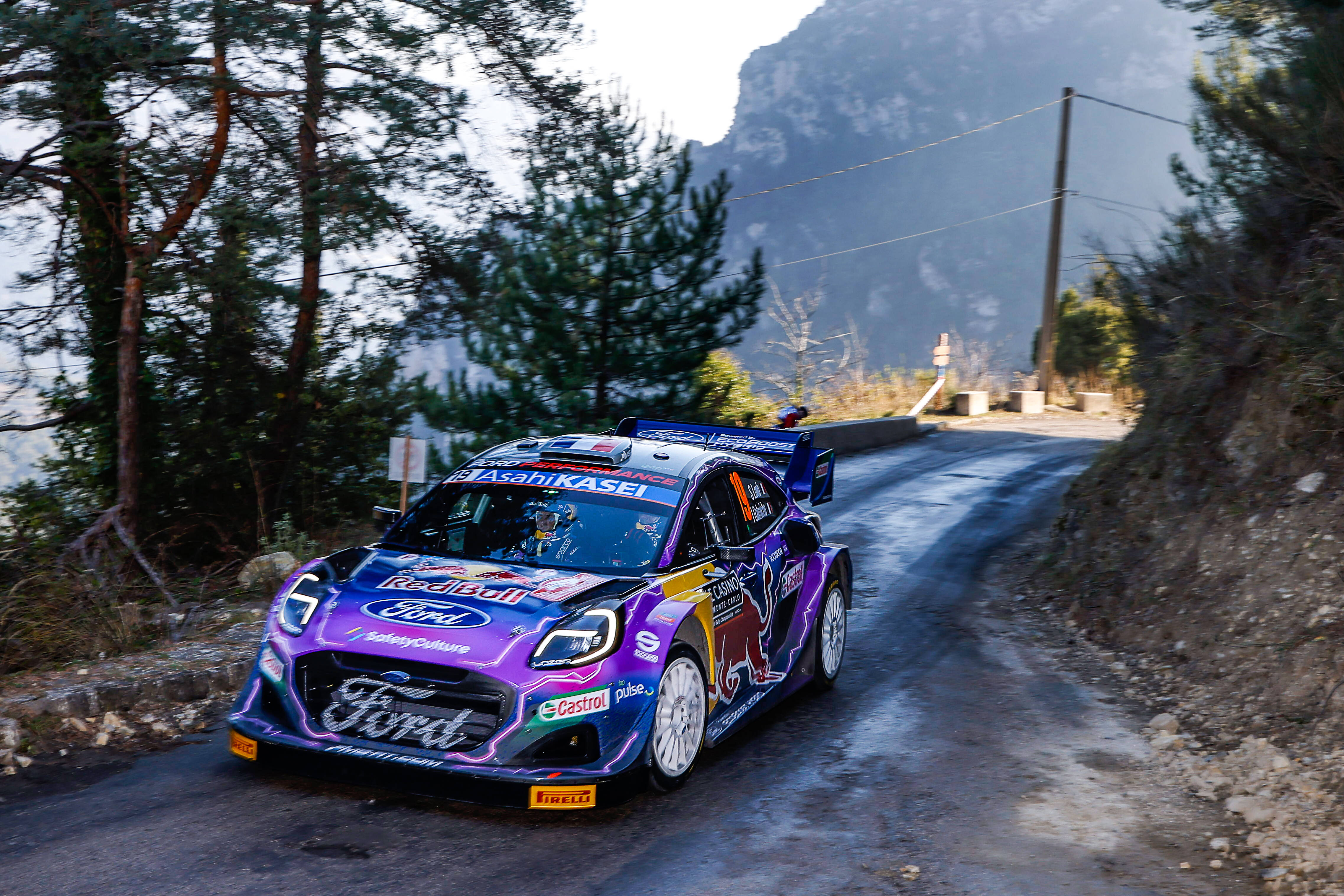 Sebastien Loeb s'invite en tête du Rallye Monte-Carlo au soir de la deuxième étape