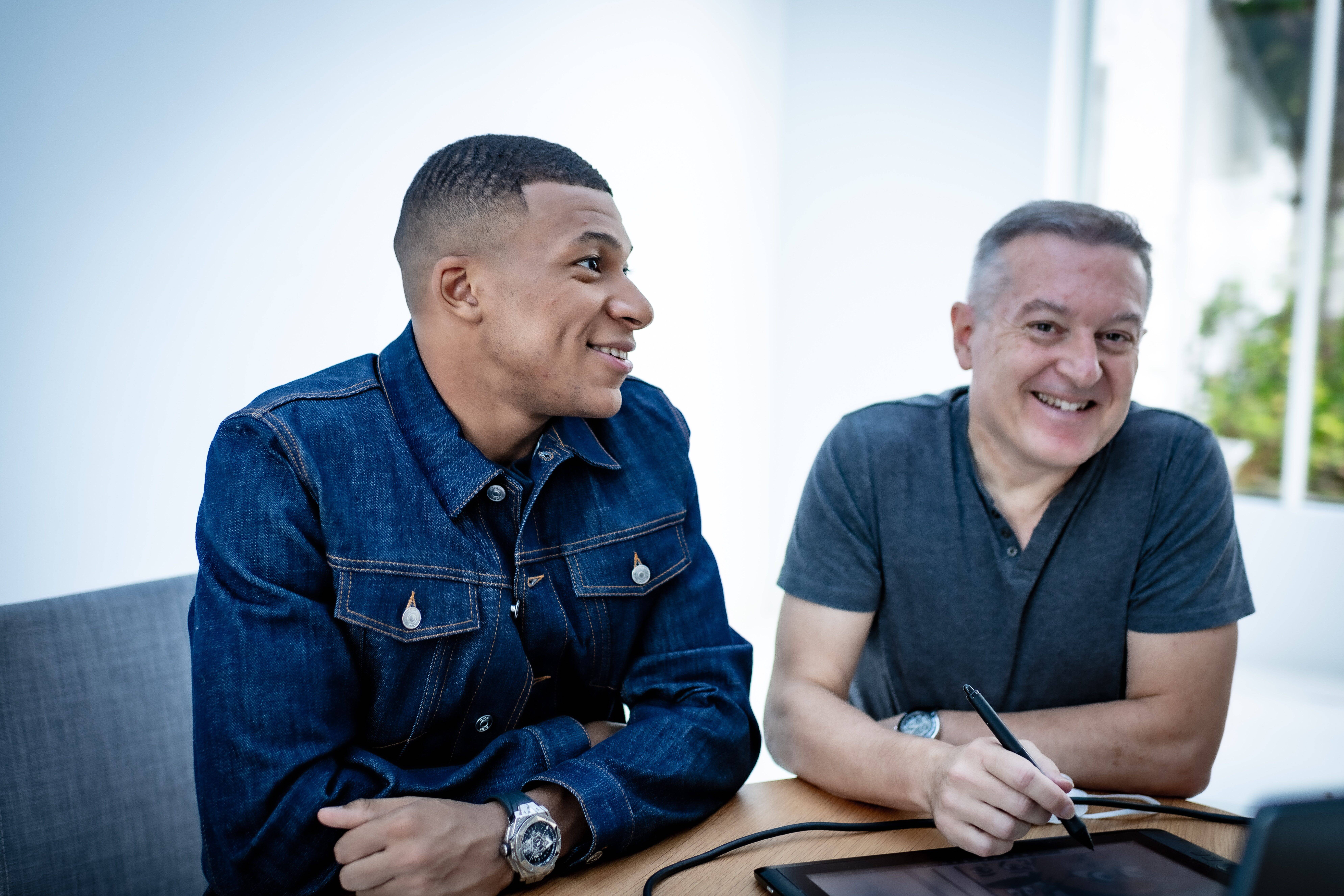 Du dessin est née une belle complicité... Rencontre avec Faro, auteur du roman graphique sur Kylian Mbappé