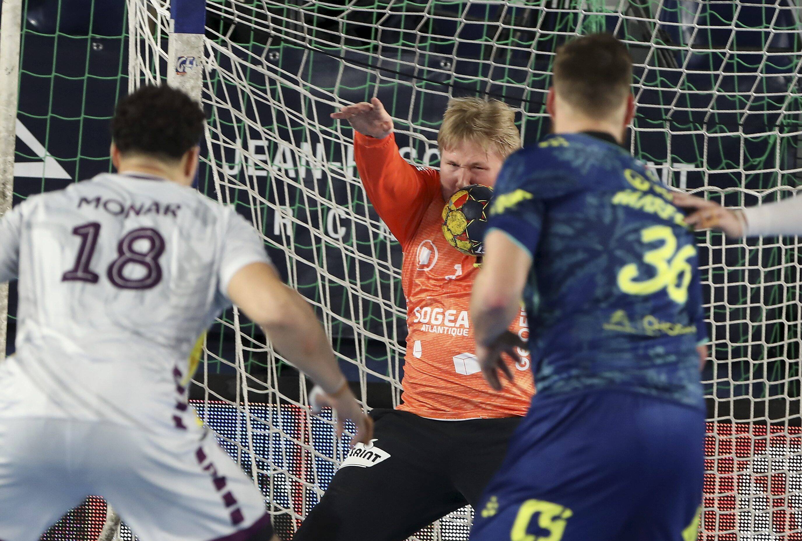 Starligue: Emil Nielsen et les Nantais écœurent Saint-Raphaël - Var-Matin 