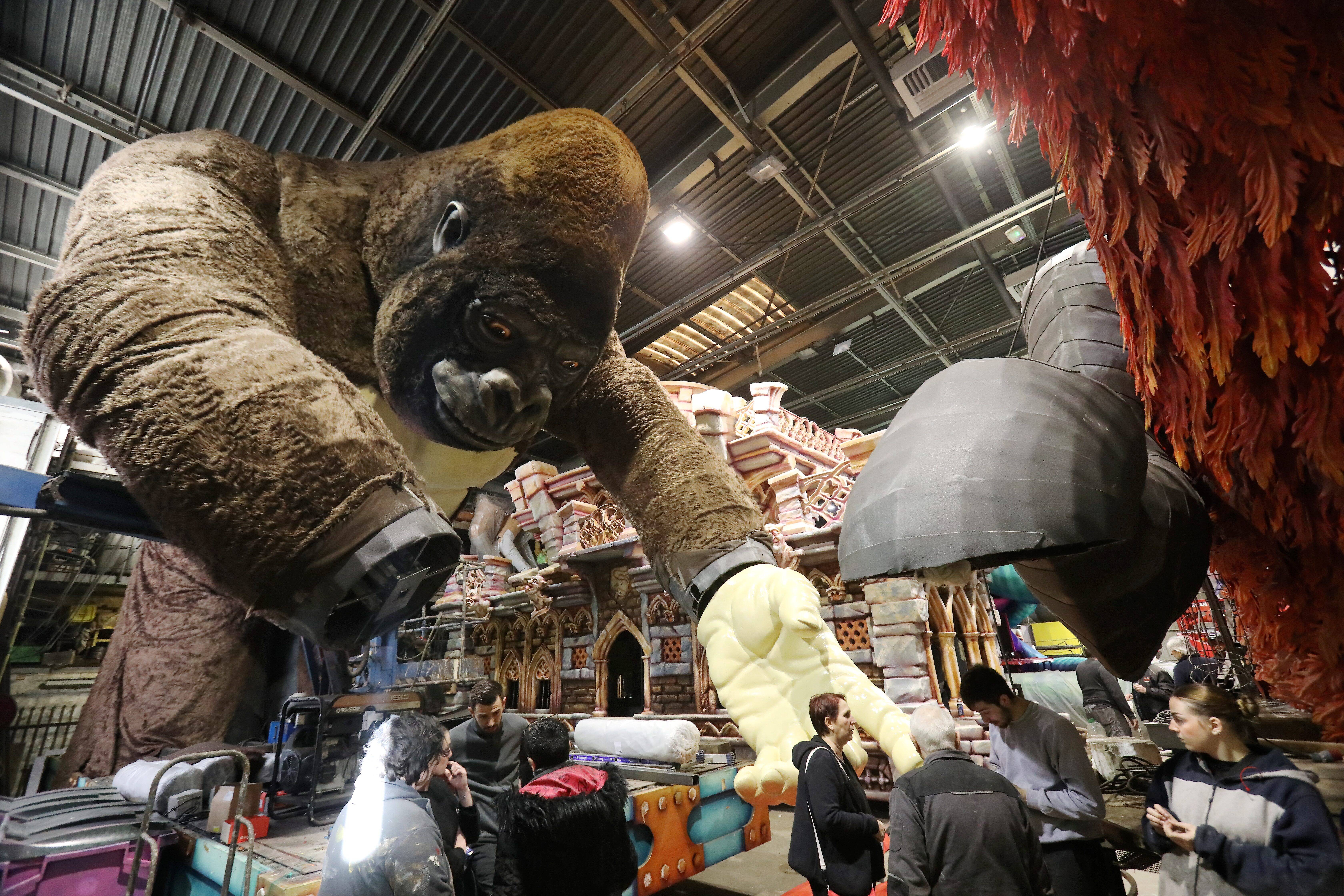 Le carnaval de Nice prend ses quartiers sur la place Masséna à partir de vendredi soir