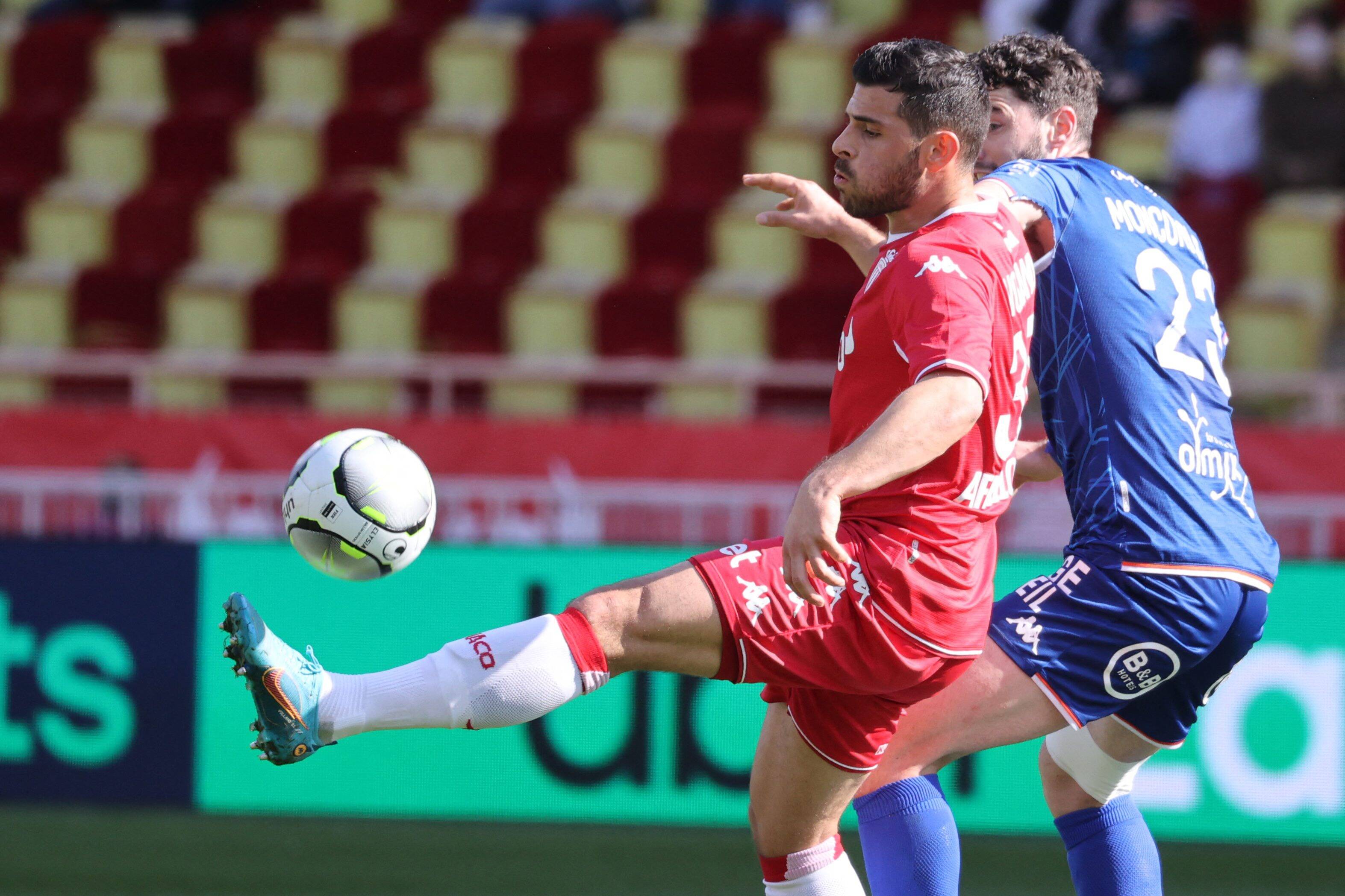 Volland dans le dur, Vanderson qui marque des points... Les notes des Monégasques après le nul contre Lorient (0-0)