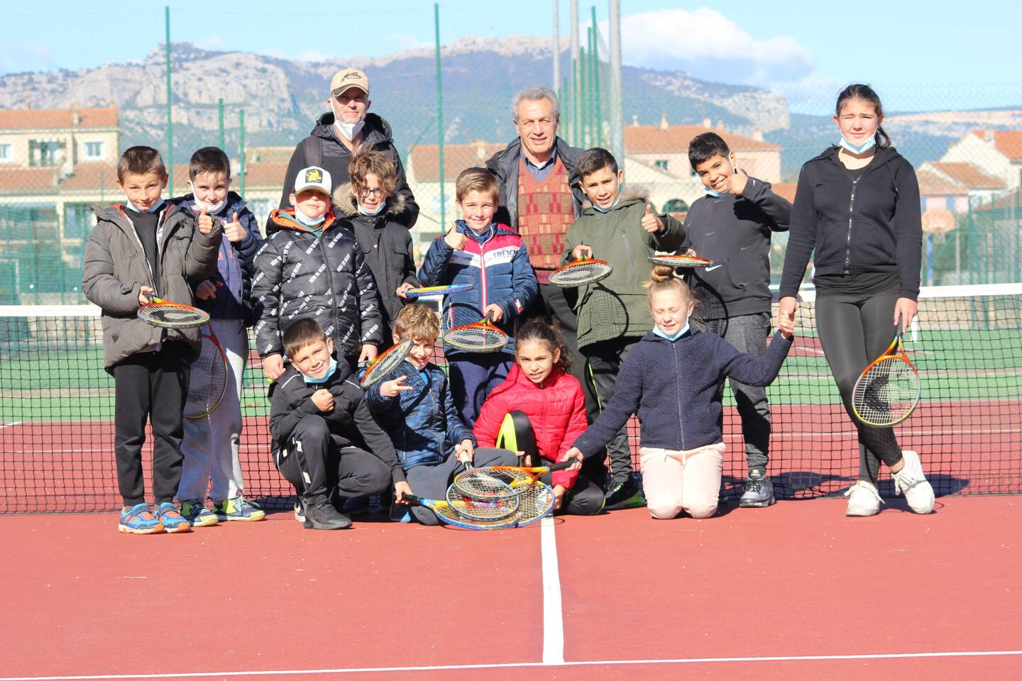 Daniel Martinez, ici au centre, souhaite que les écoles municipales des sports redeviennent une véritable passerelle vers les clubs.