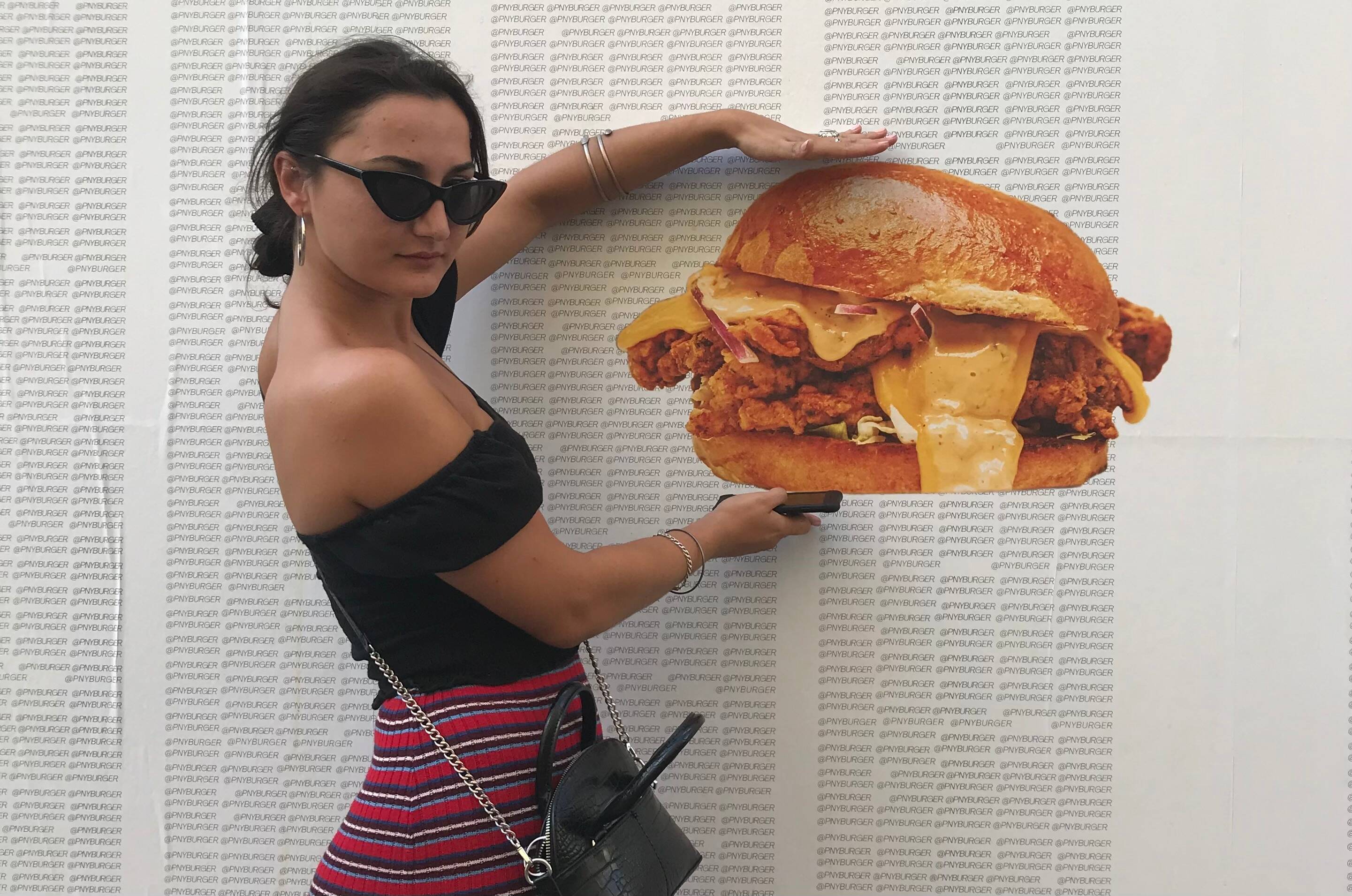 Caroline Nasica ou le quotidien parfaitement imparfait de cette Corse passée par Nice, qui se dévoile dans une bande dessinée postée sur Instagram