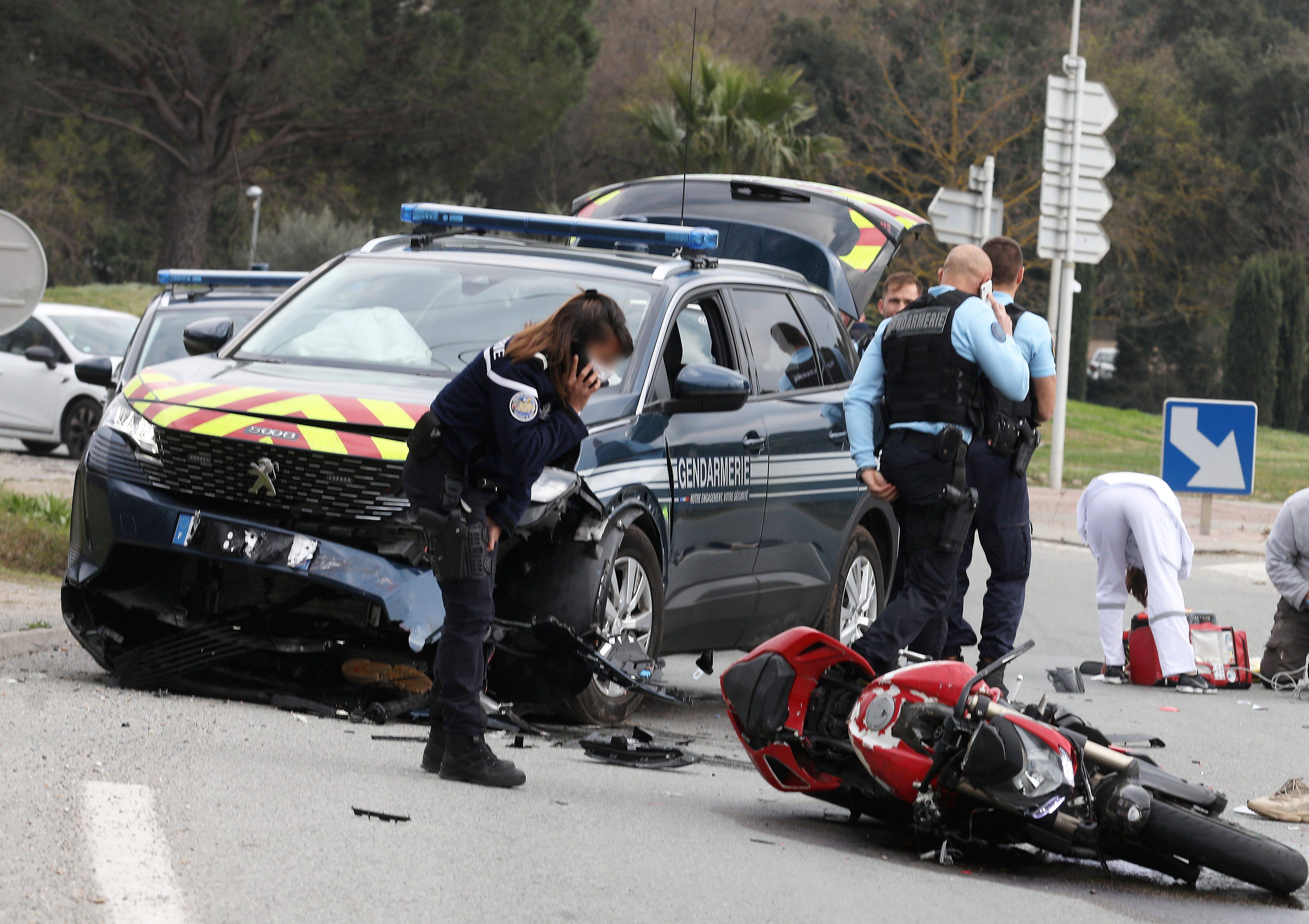 On en sait plus sur la collision mortelle entre une moto et une voiture de la gendarmerie à Cogolin